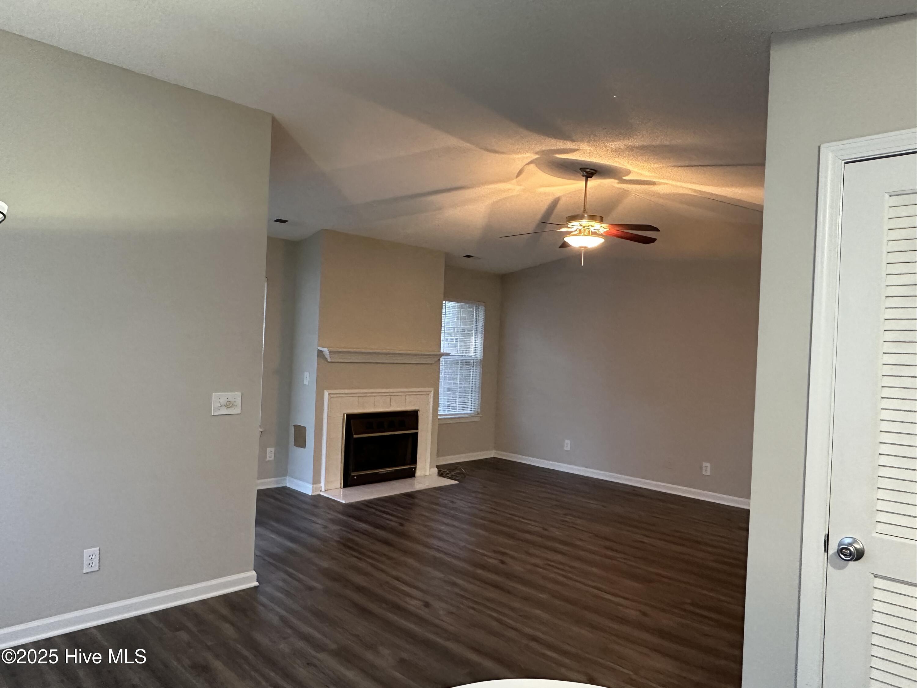 2818 Mulberry Lane D Property Photo 11