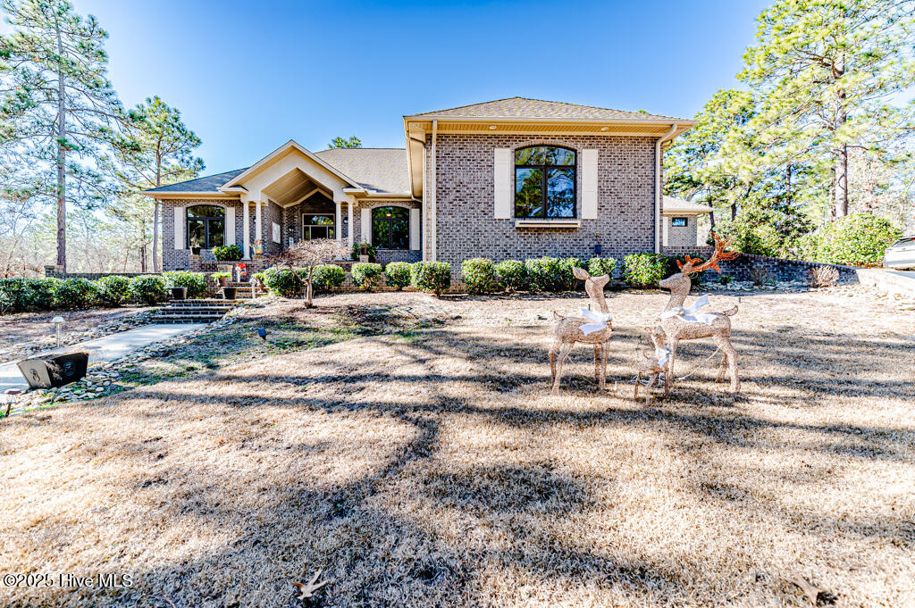 835 Lake Dornoch Drive Property Photo 4