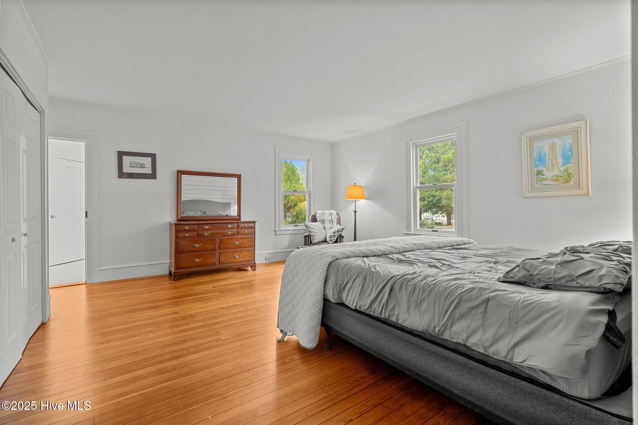 280 W Connecticut Avenue Property Photo 14
