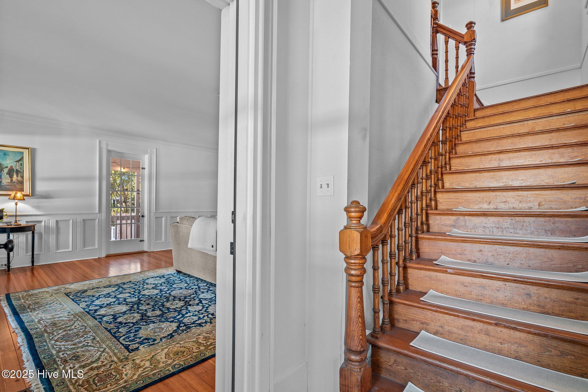 280 W Connecticut Avenue Property Photo 21