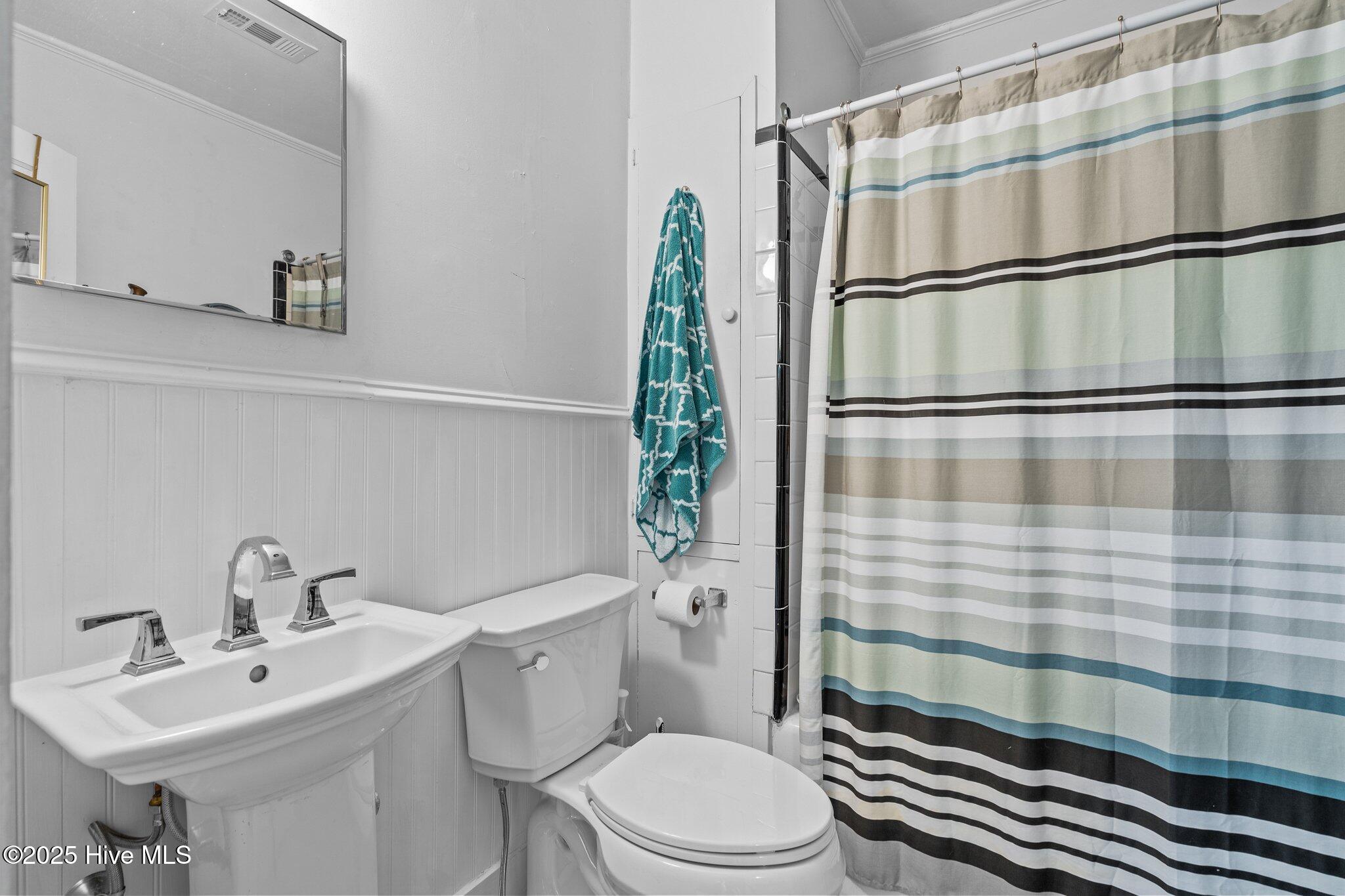 280 W Connecticut Avenue Property Photo 26