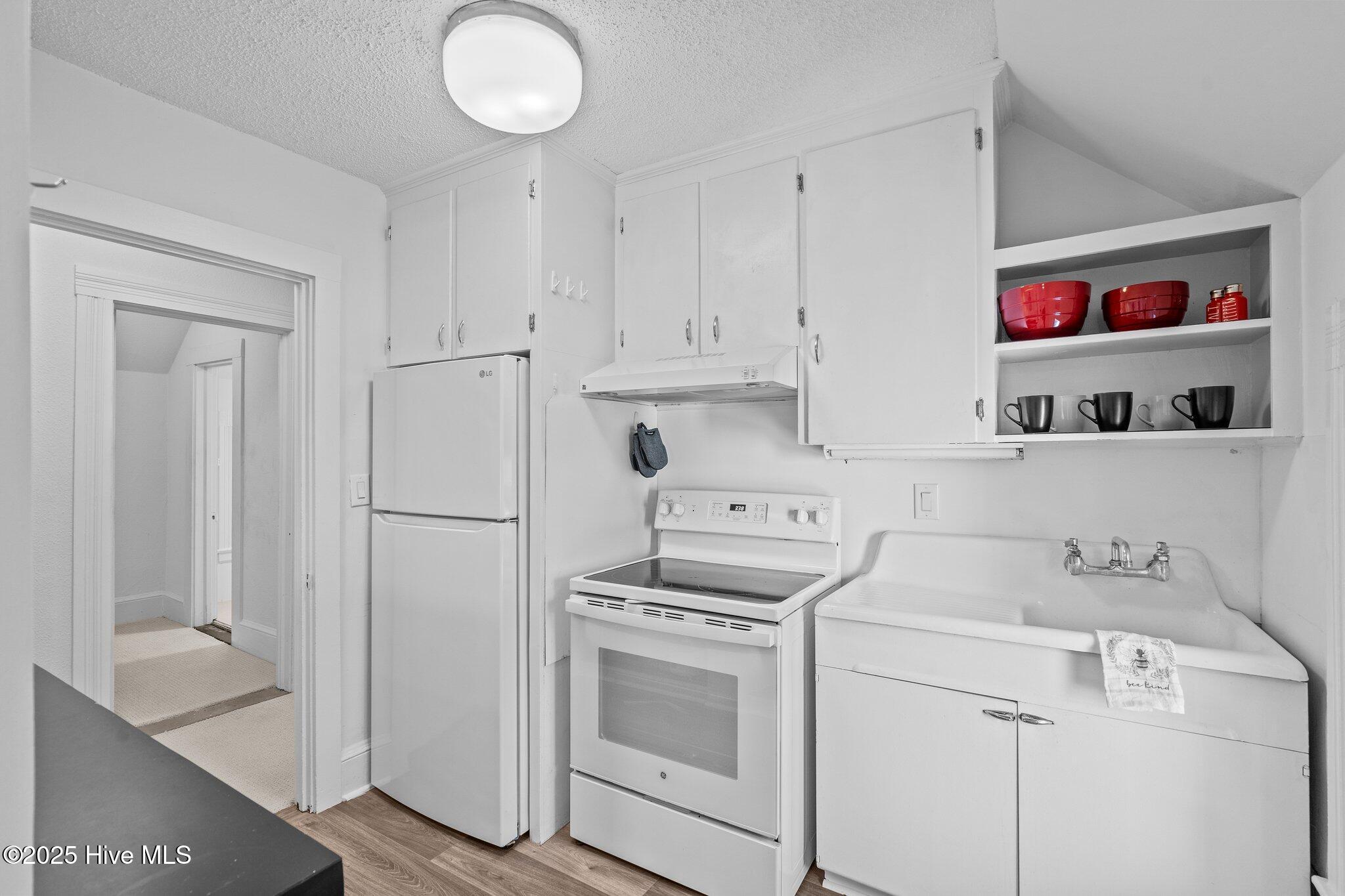 280 W Connecticut Avenue Property Photo 30