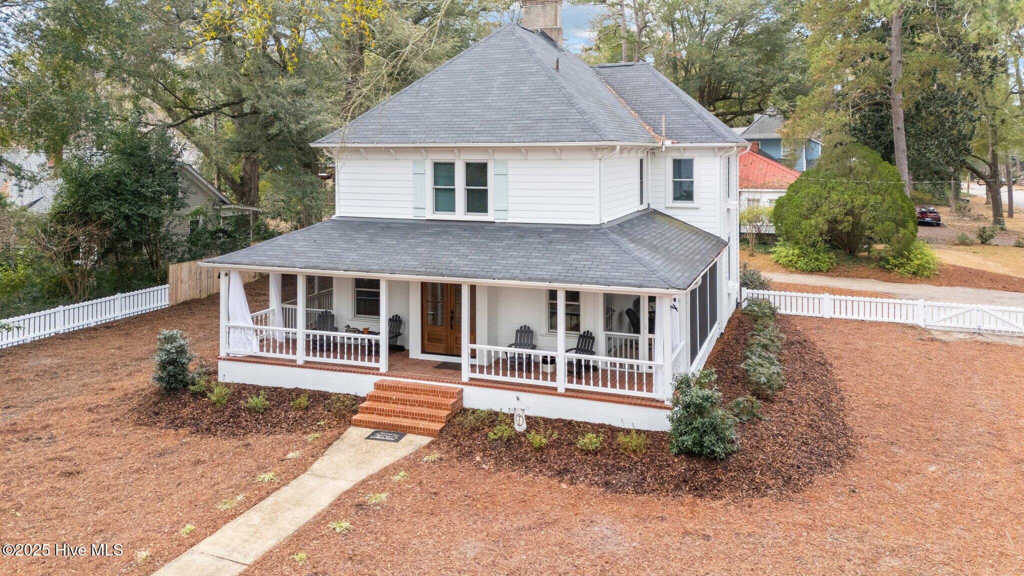280 W Connecticut Avenue Property Photo 42