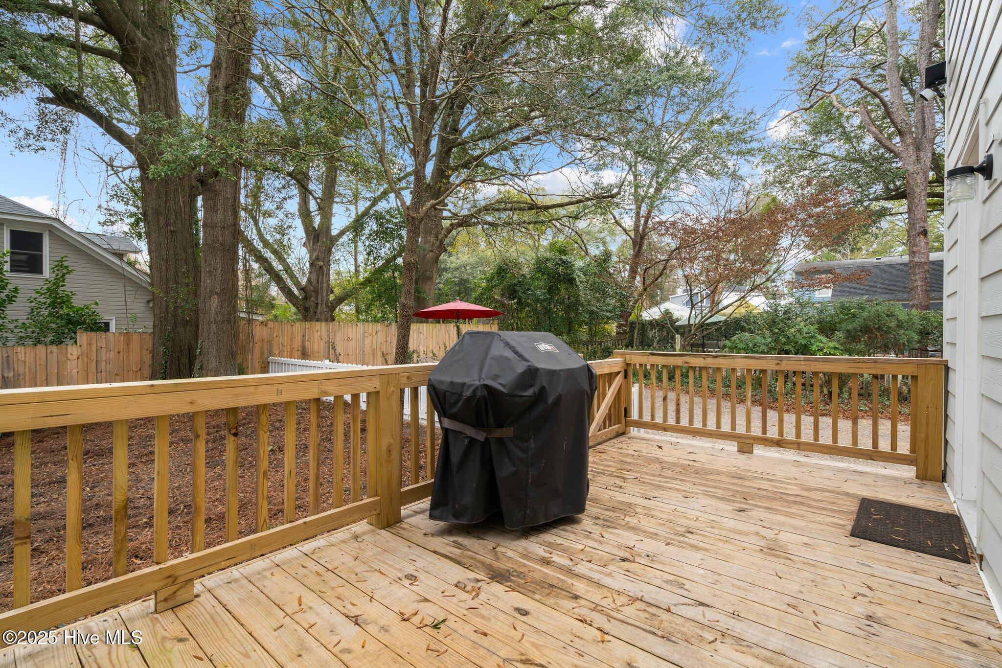 280 W Connecticut Avenue Property Photo 58