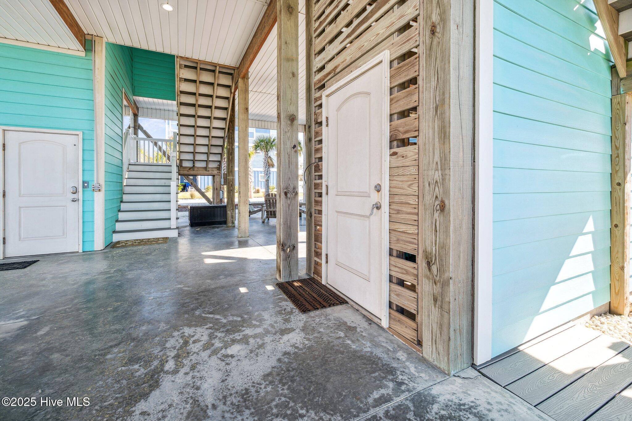 114 Se 72nd Street Property Photo 3