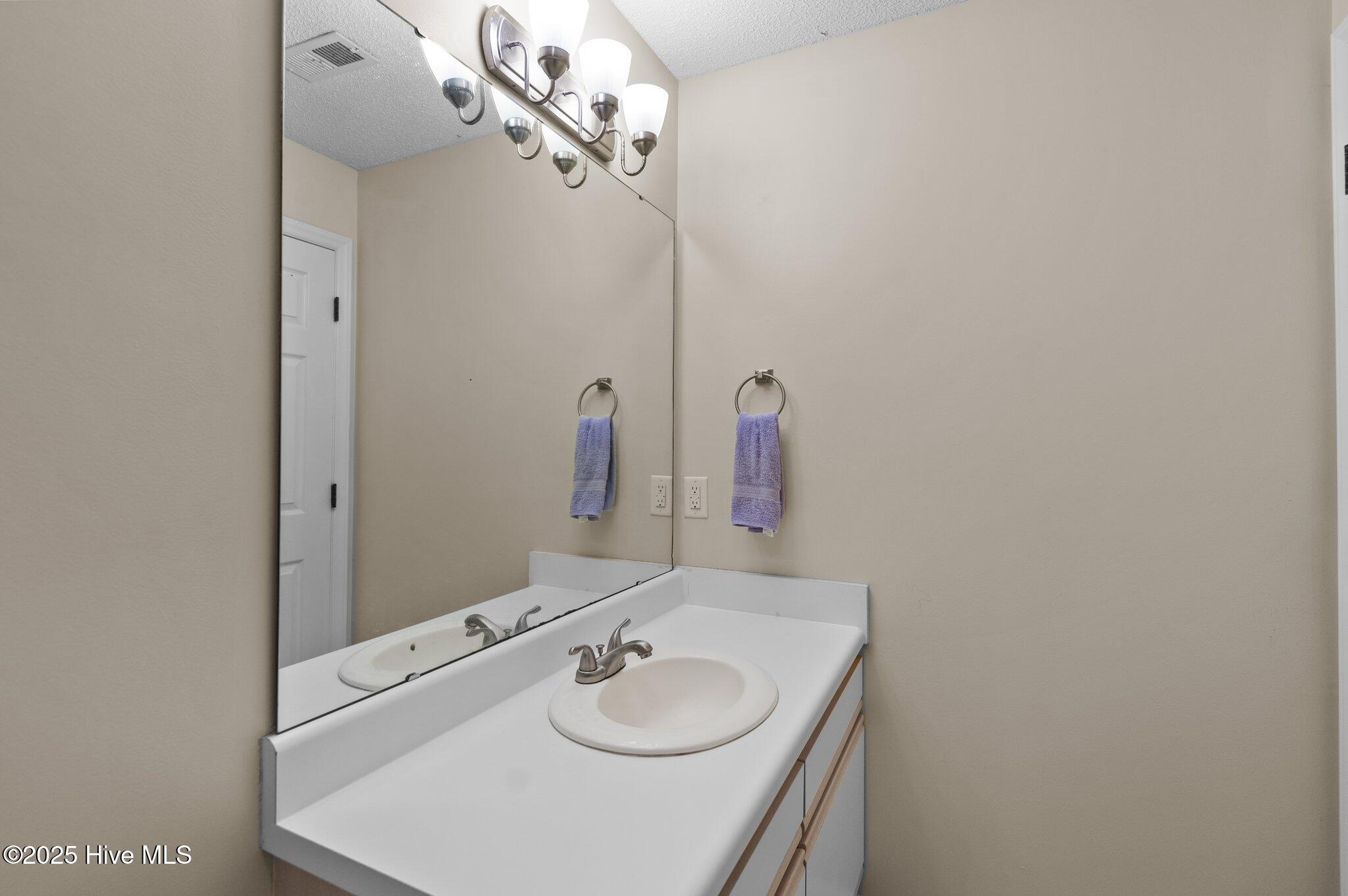 322 Brownlea Drive 4e Property Photo 24