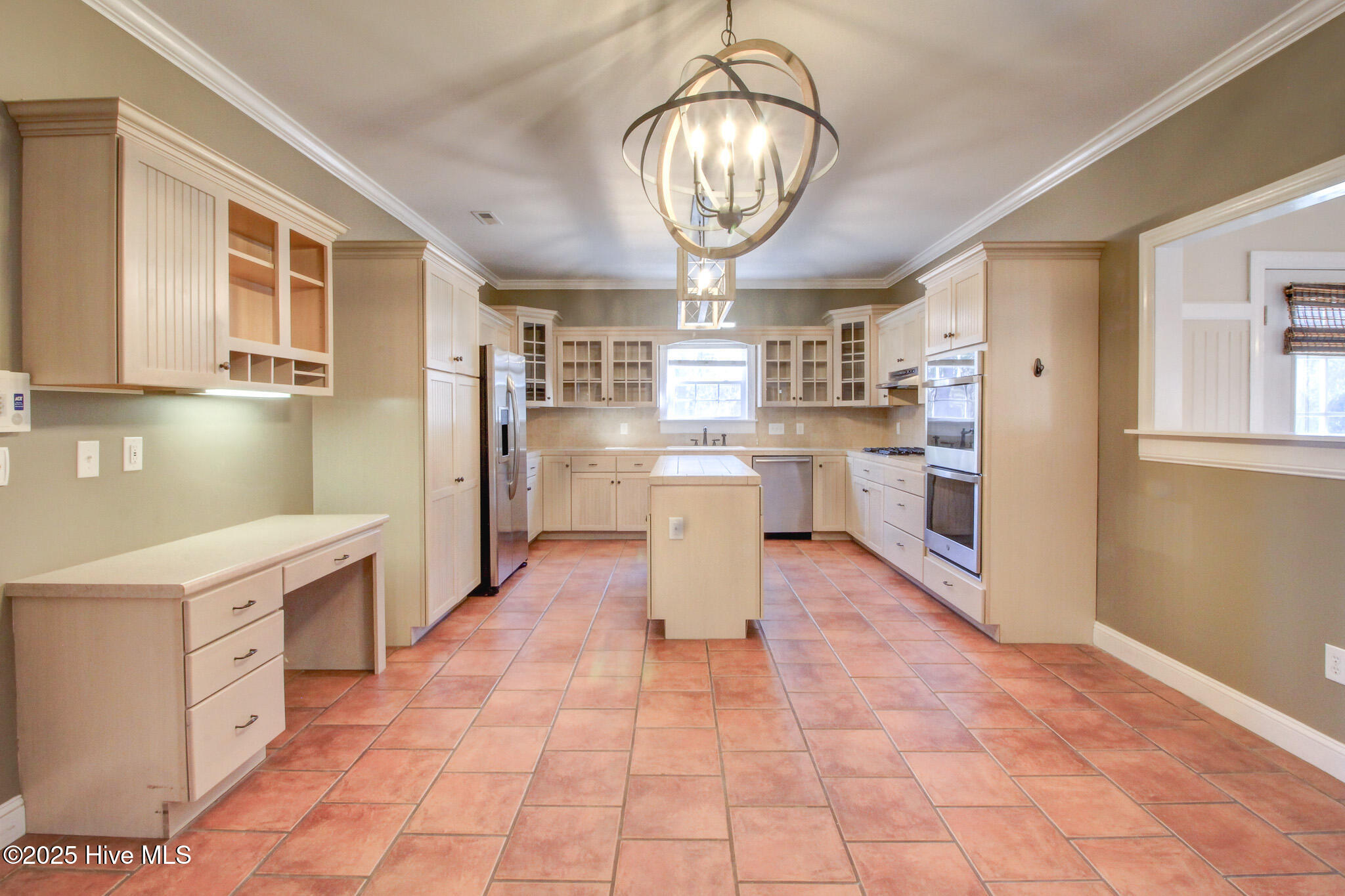 135 Vashti Drive Property Photo 4
