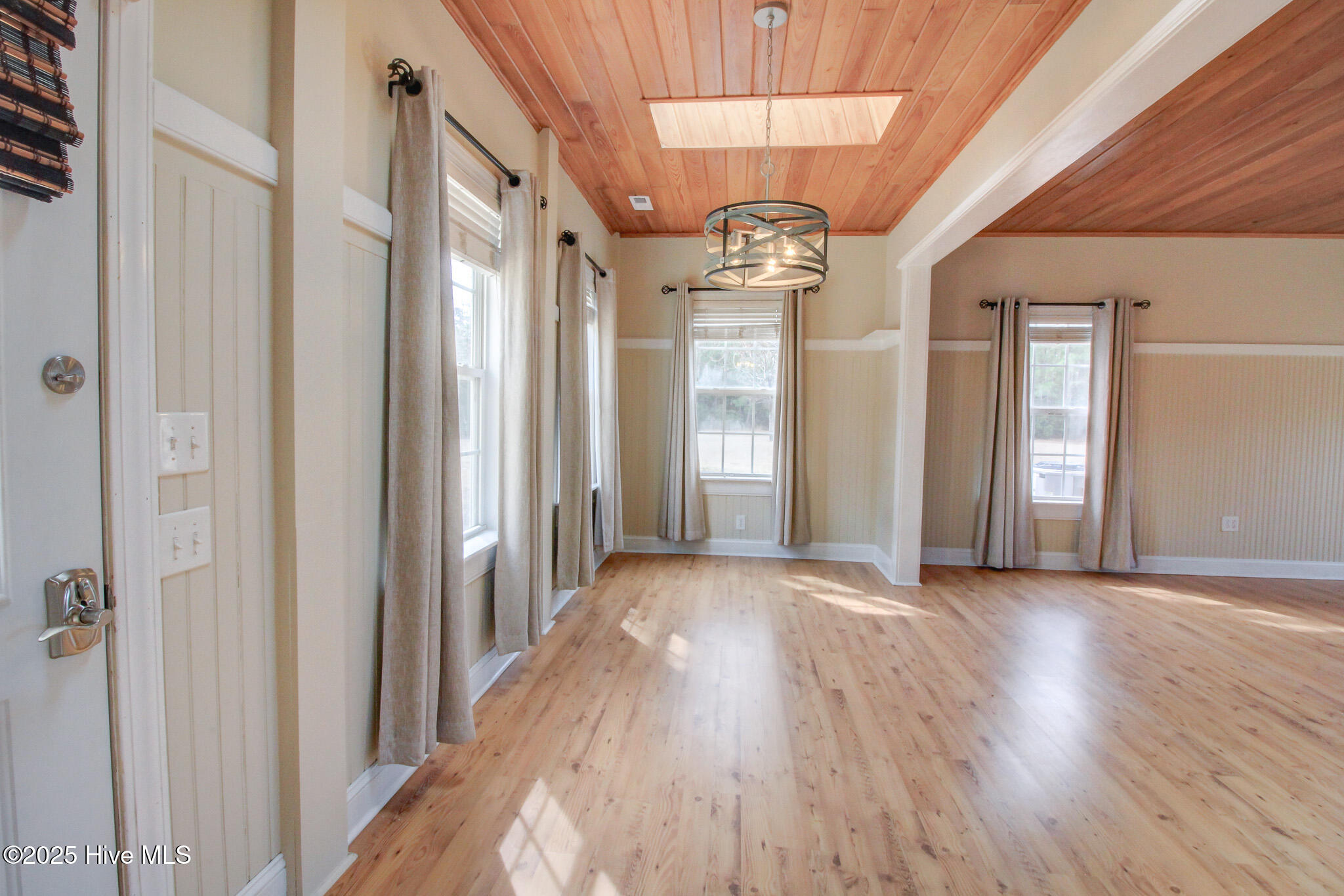 135 Vashti Drive Property Photo 32