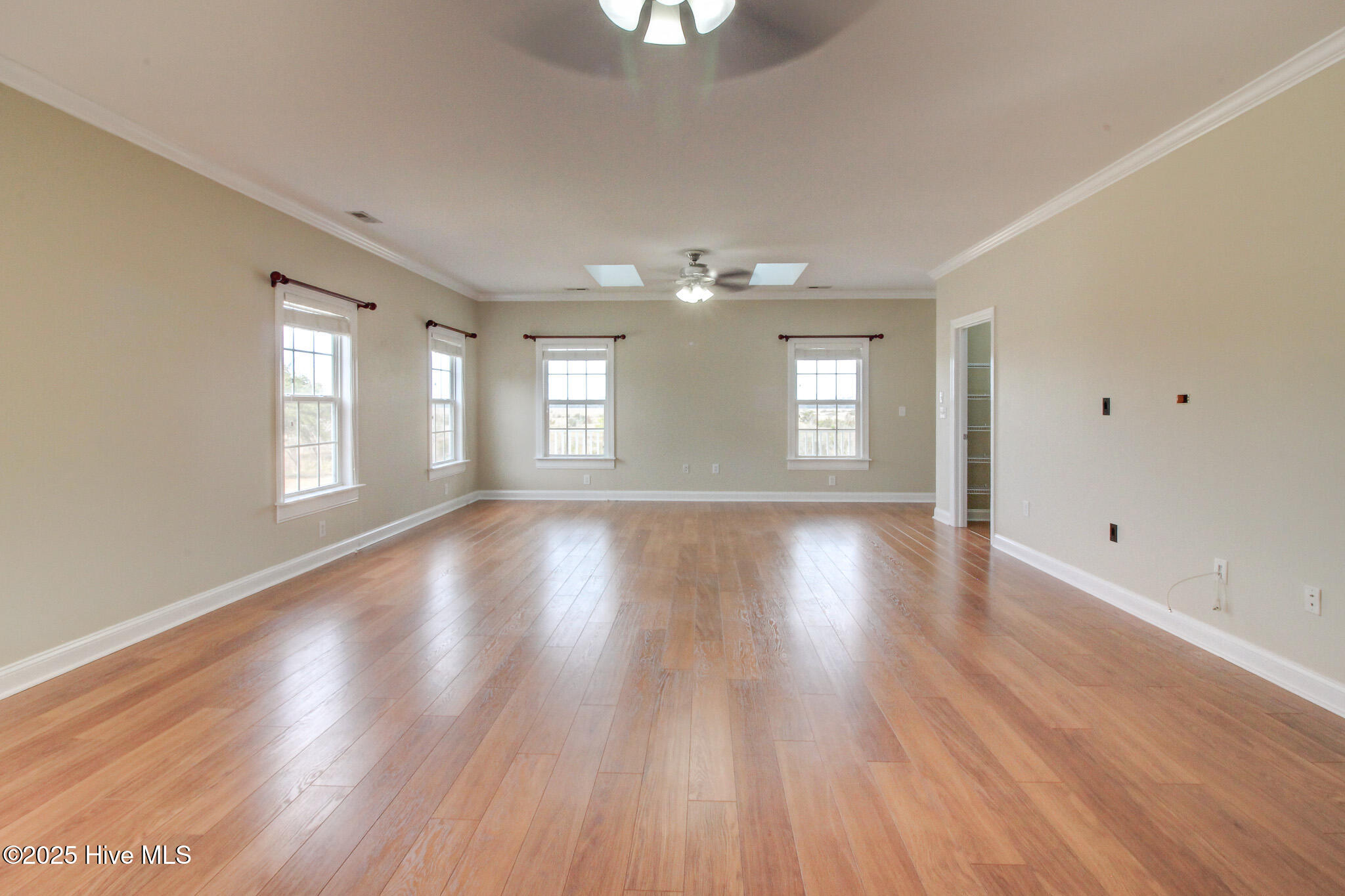 135 Vashti Drive Property Photo 45