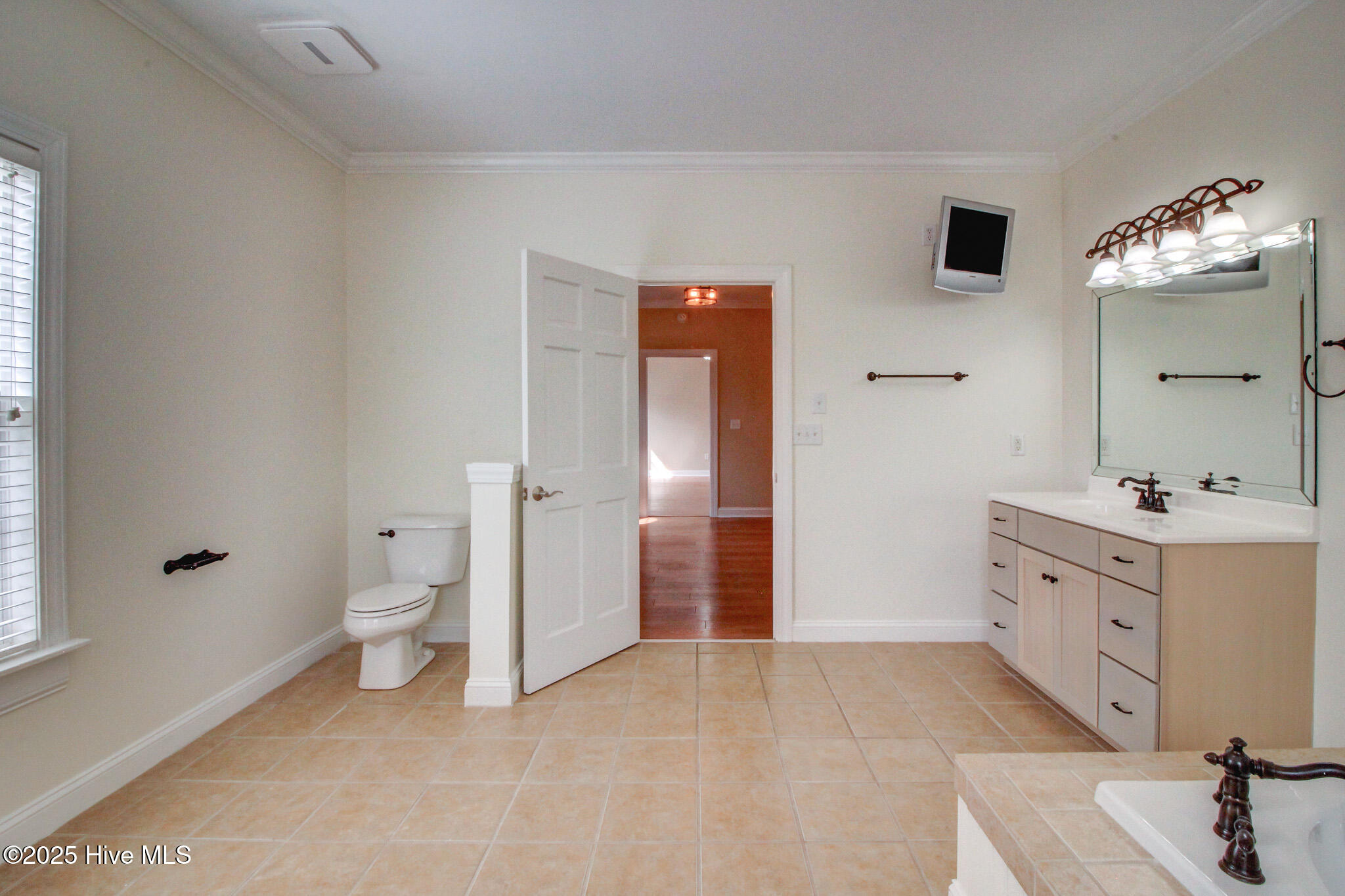 135 Vashti Drive Property Photo 51