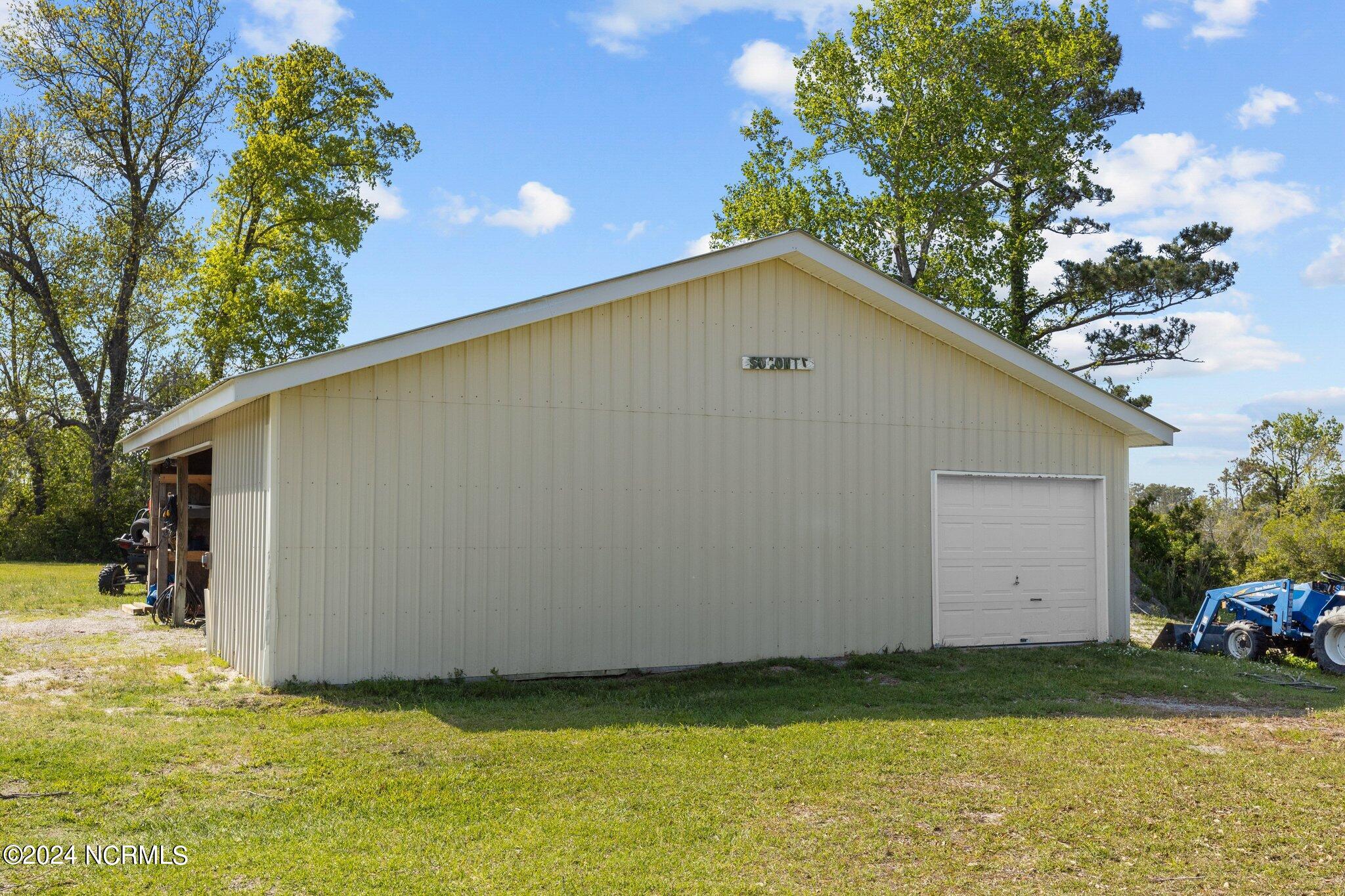 135 Vashti Drive Property Photo 63