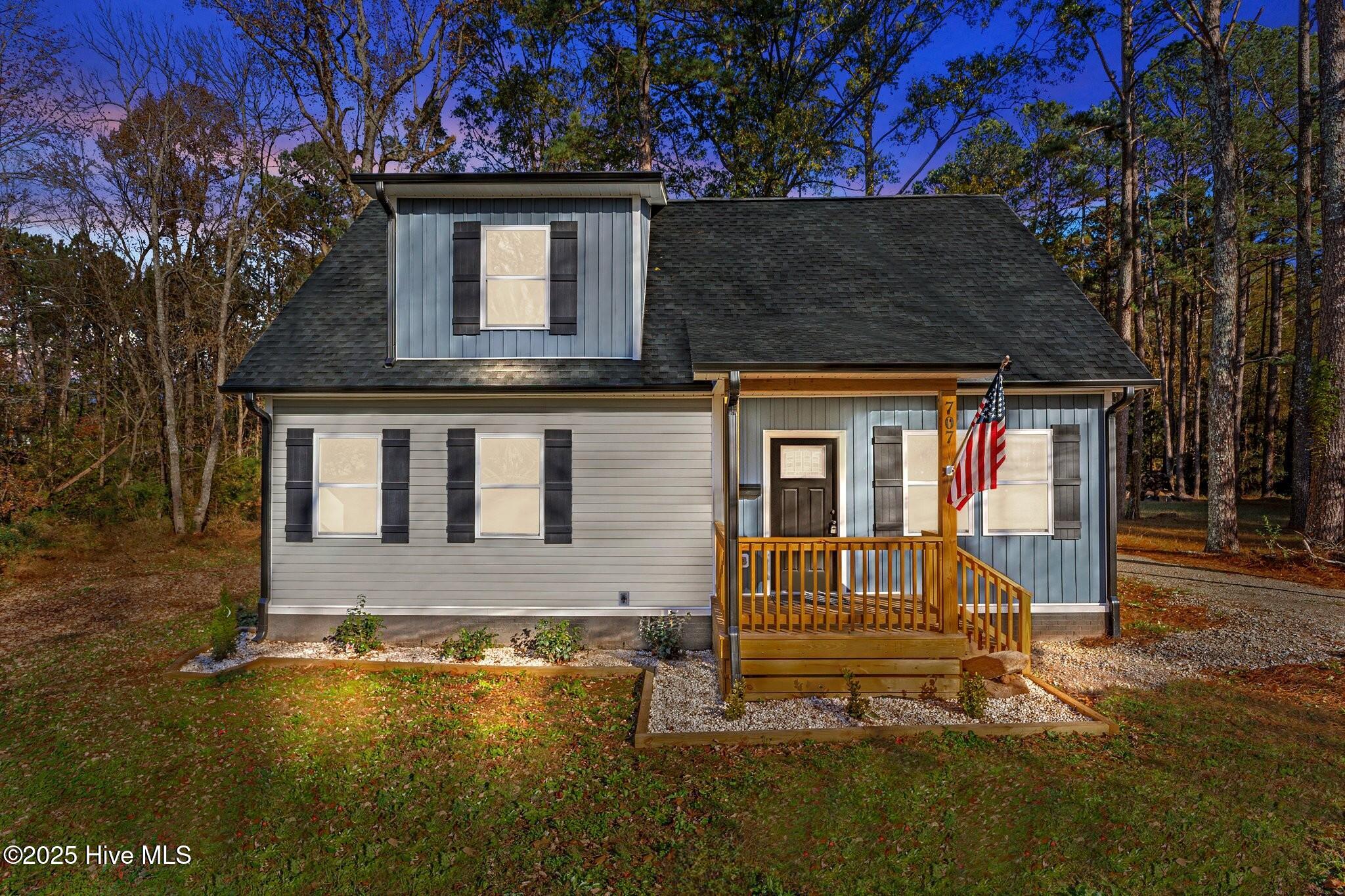 707 S 3rd Street Property Photo