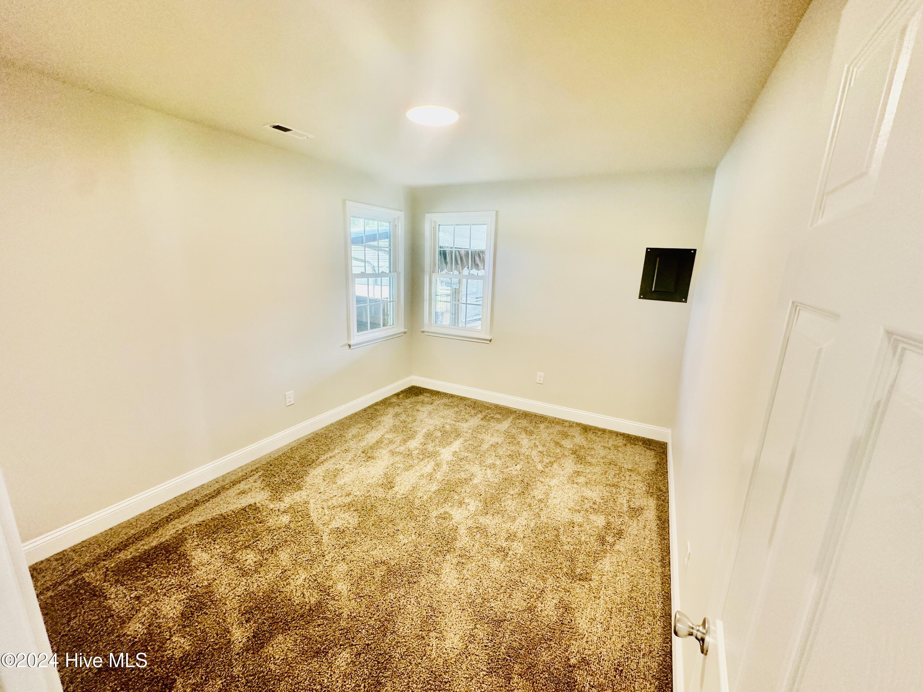 200 Pace Street Property Photo 8