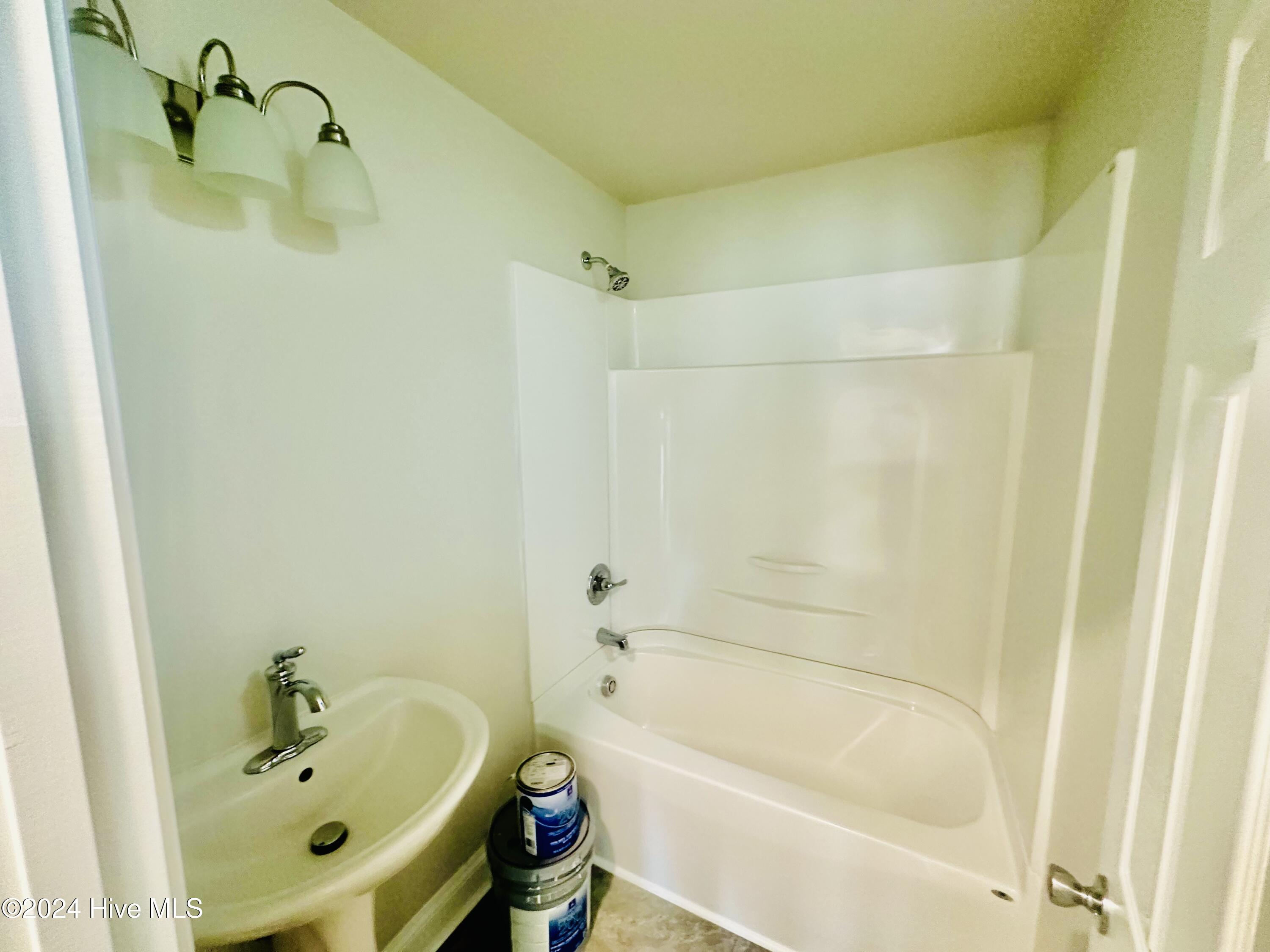 200 Pace Street Property Photo 10