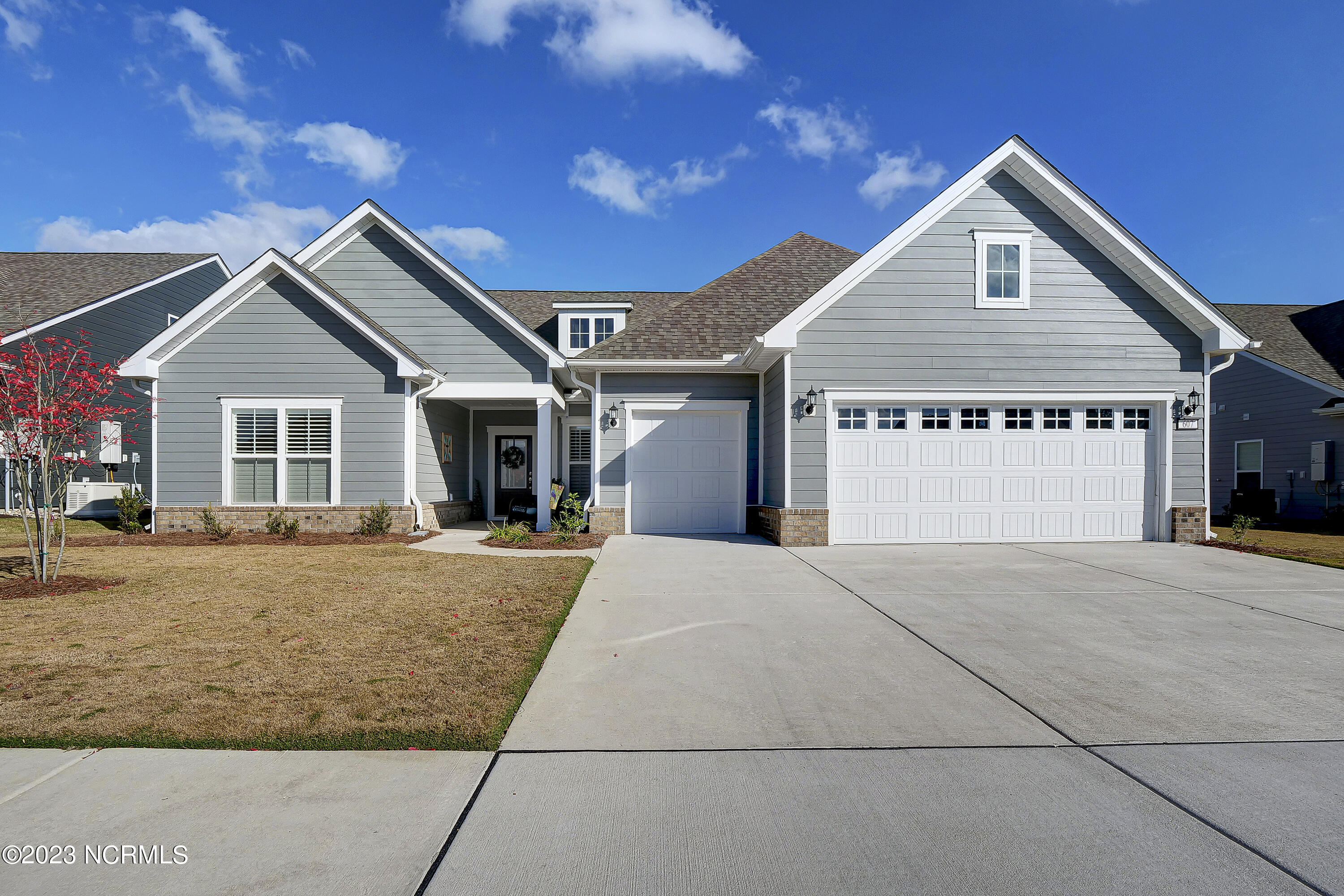 607 Craddock Drive Property Photo 1