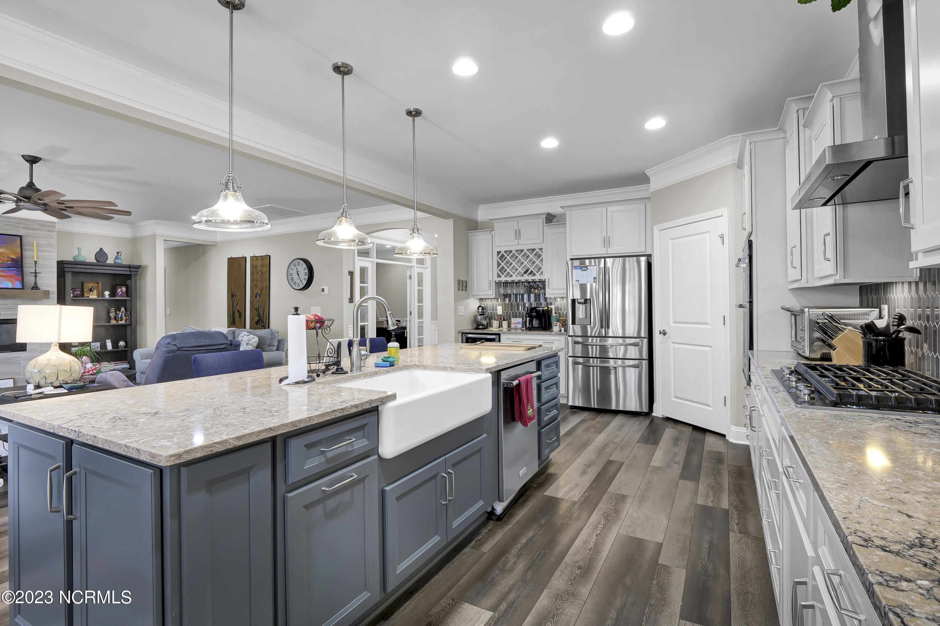 607 Craddock Drive Property Photo 12