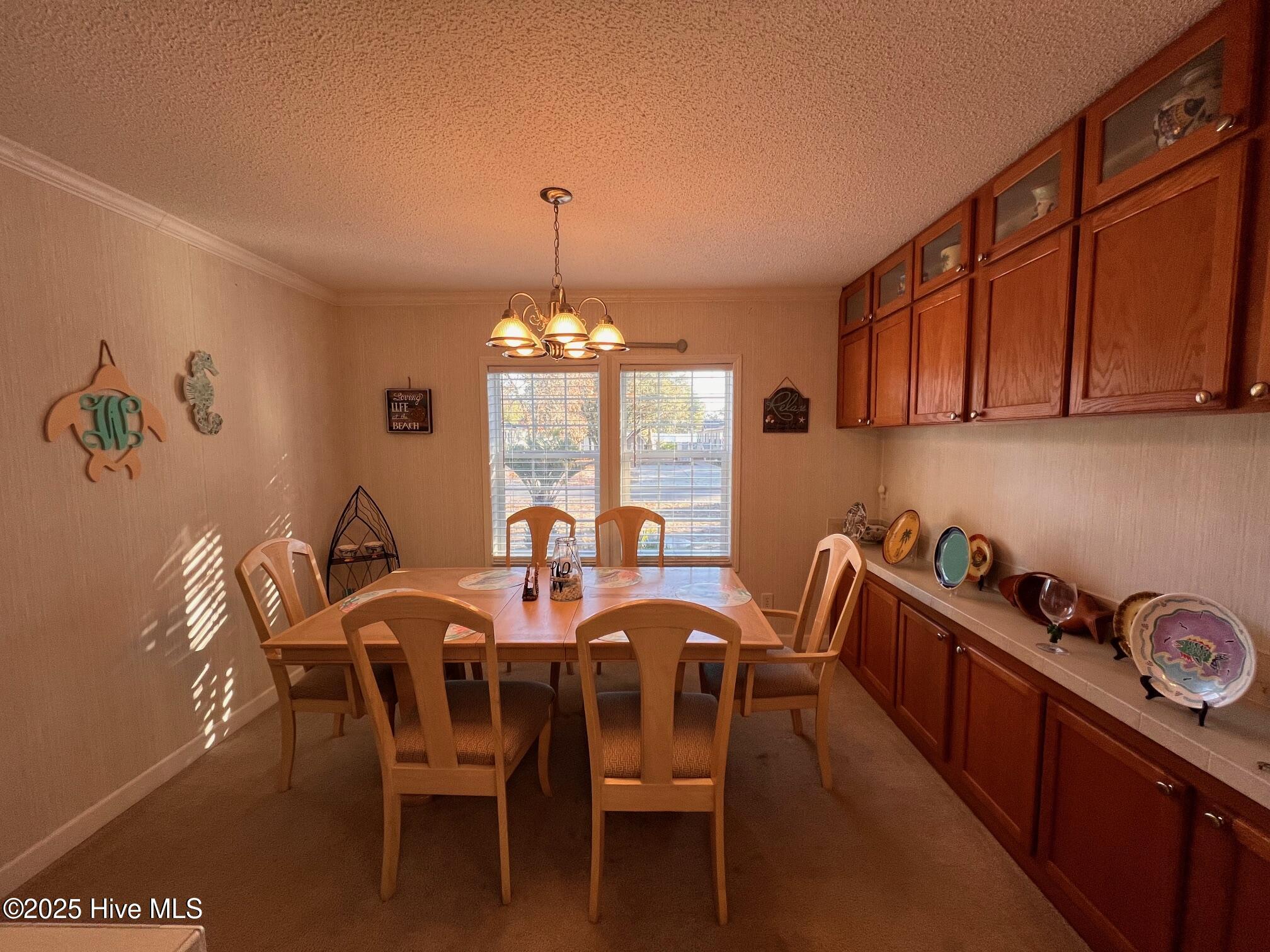 705 Live Oak Drive Property Photo 9