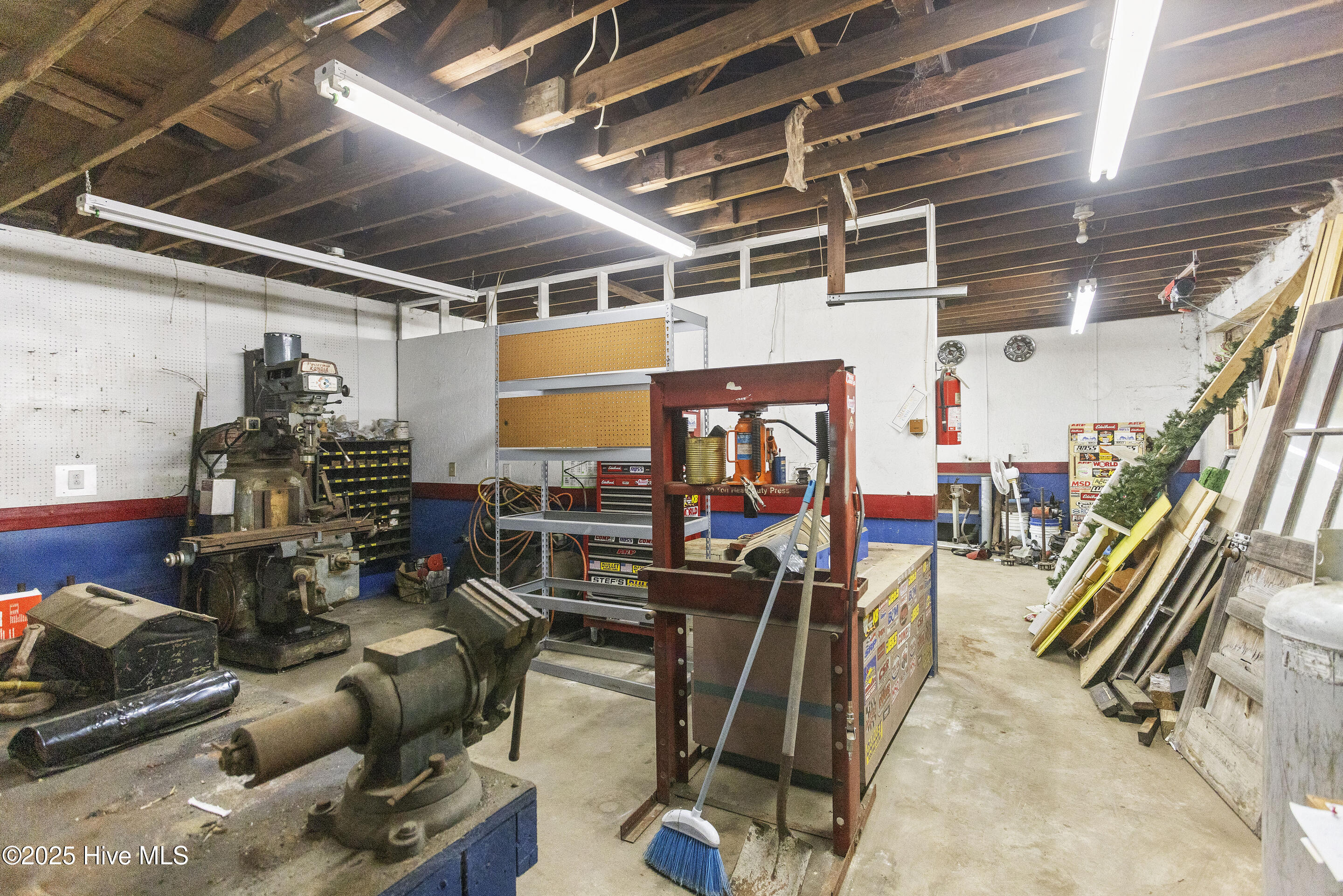 5253 Pleasant Plains Church Road Property Photo 32