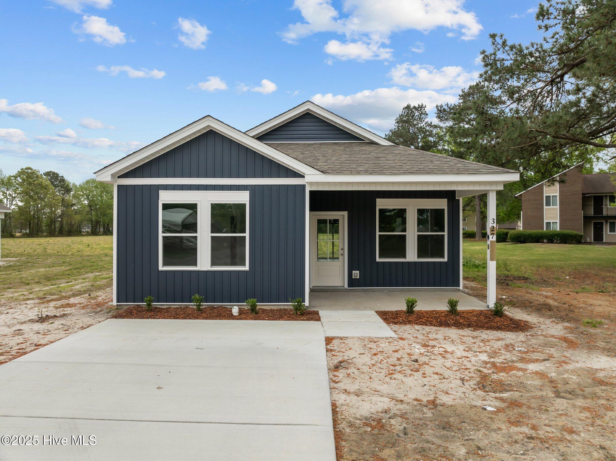 327 Buck Lane Property Photo