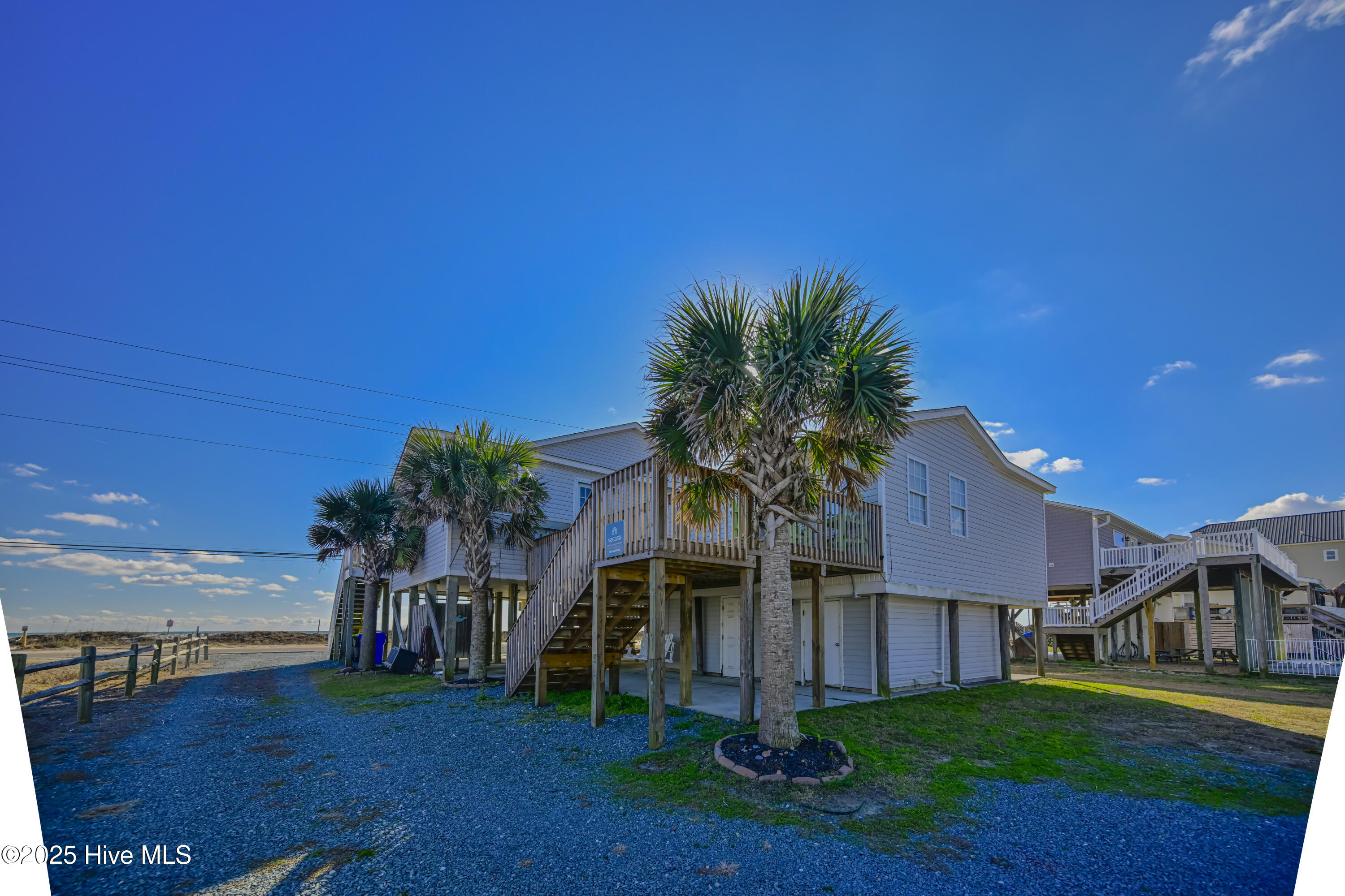 1611 New River Inlet Road Property Photo 14
