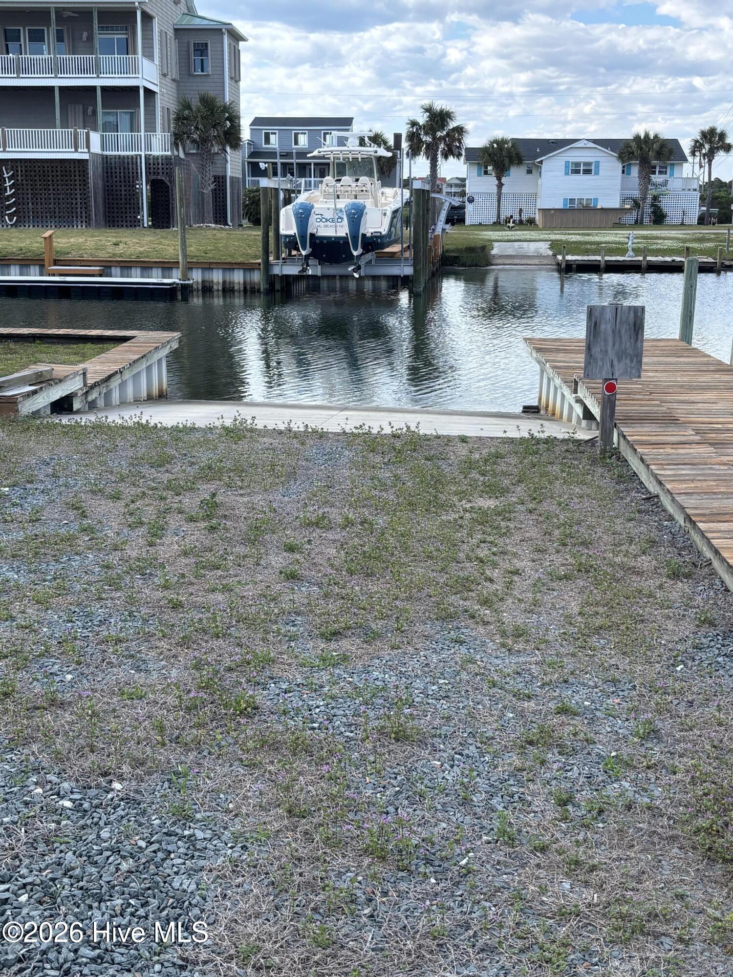 1611 New River Inlet Road Property Photo 17