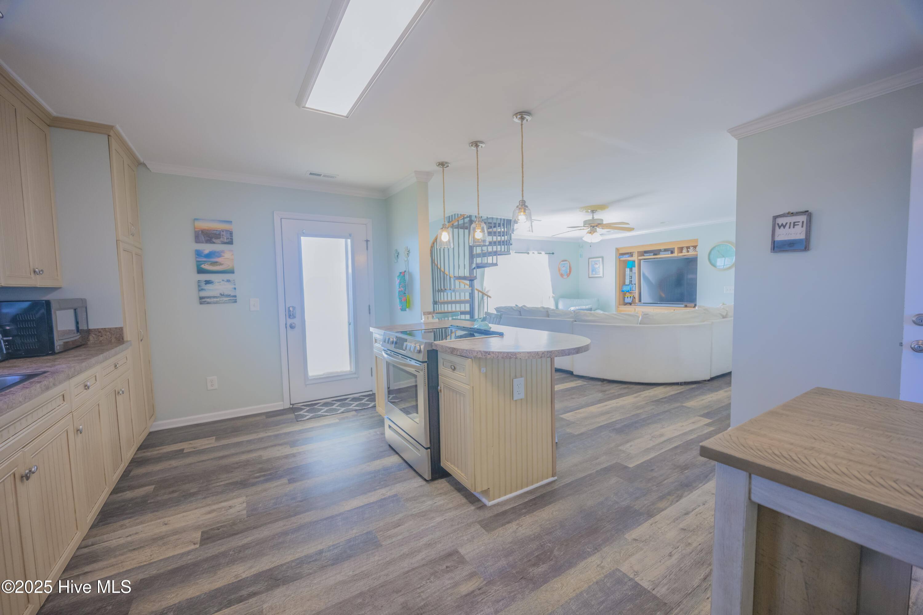 1611 New River Inlet Road Property Photo 21