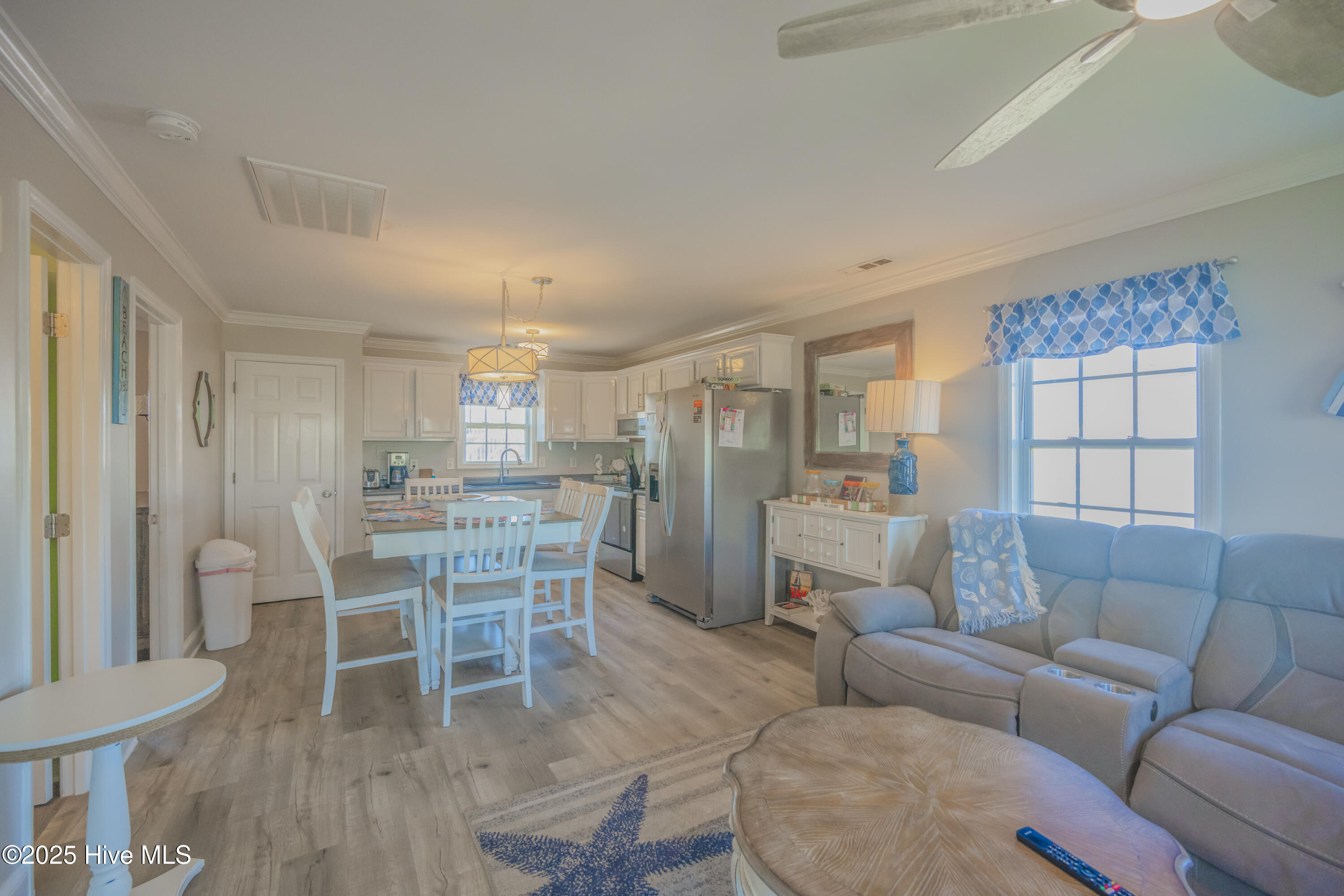 1611 New River Inlet Road Property Photo 38