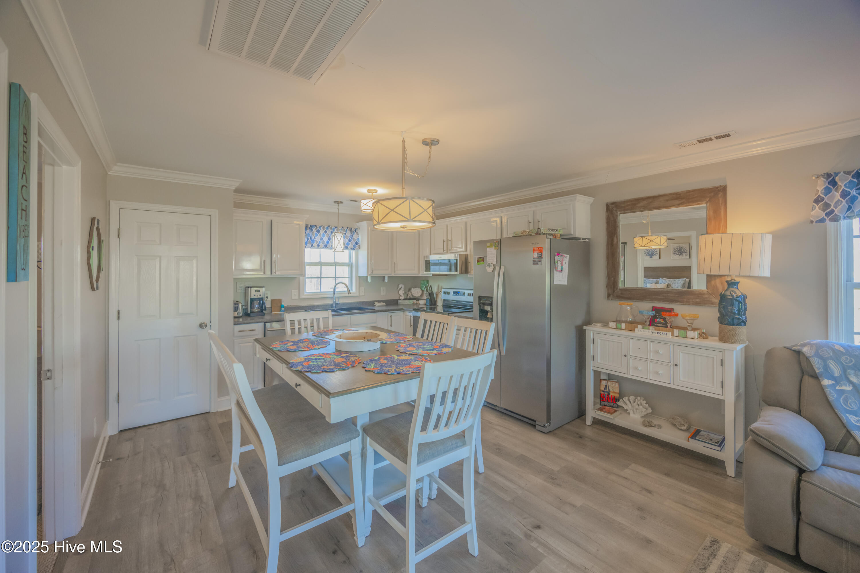 1611 New River Inlet Road Property Photo 39