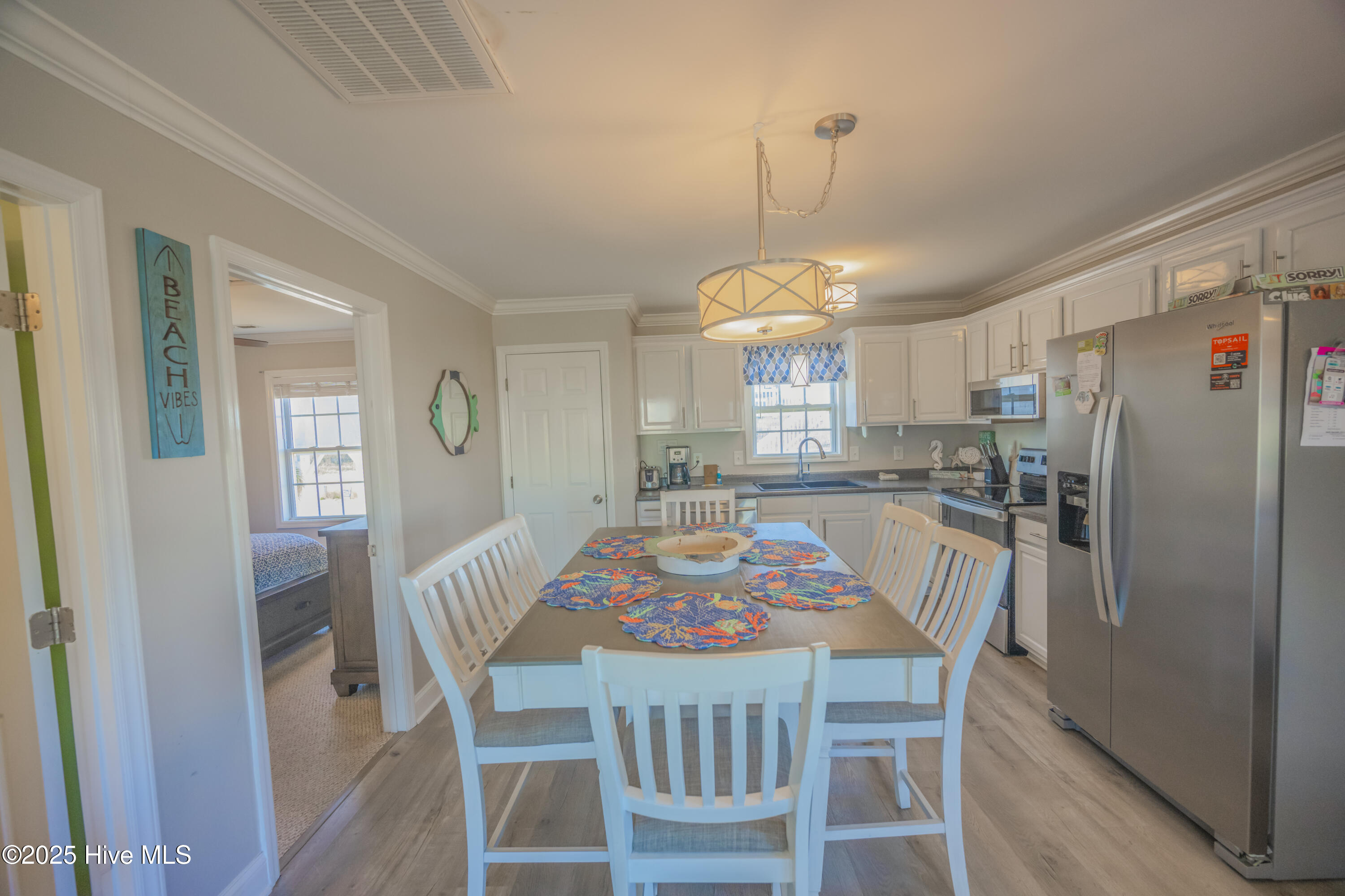 1611 New River Inlet Road Property Photo 40