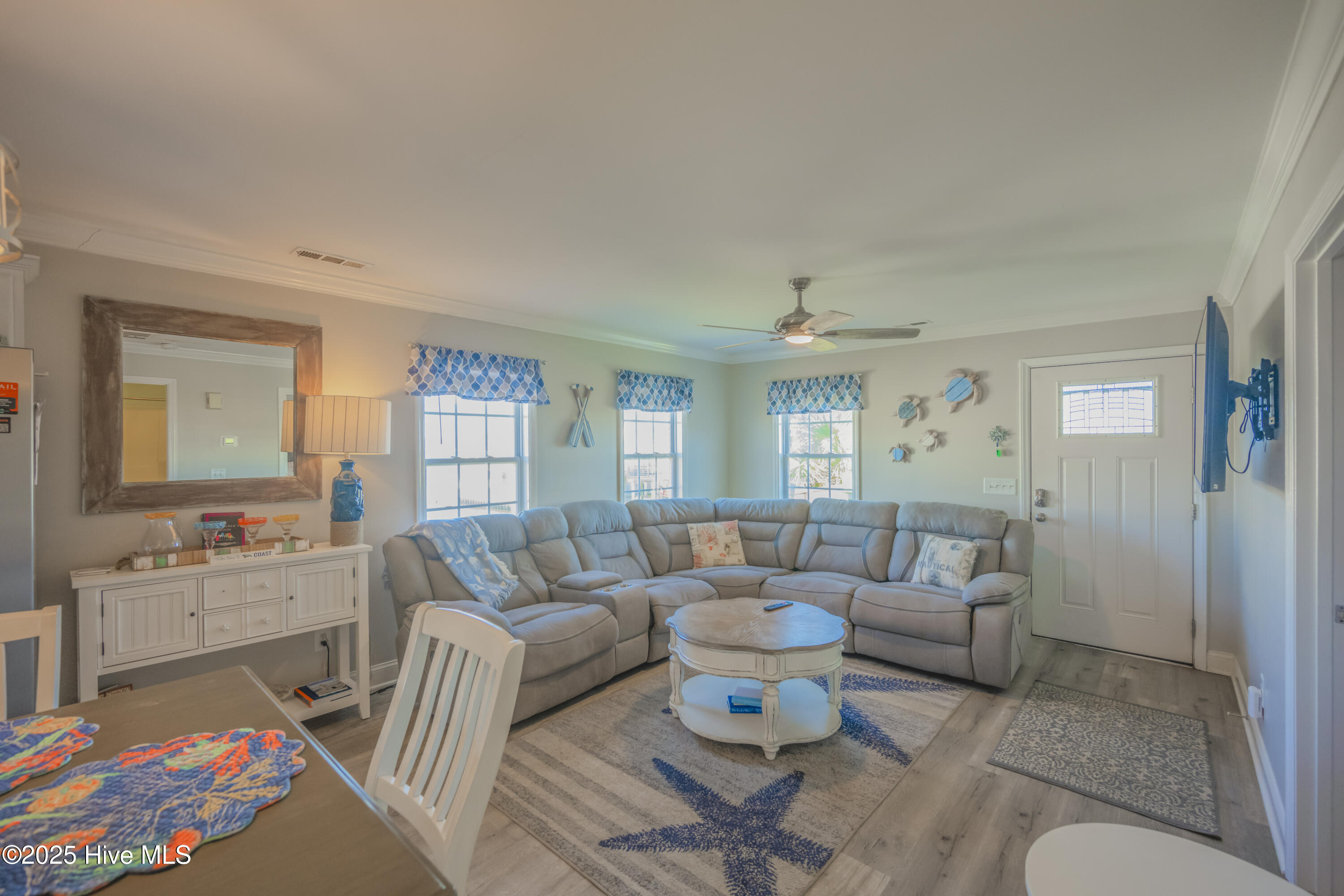 1611 New River Inlet Road Property Photo 43