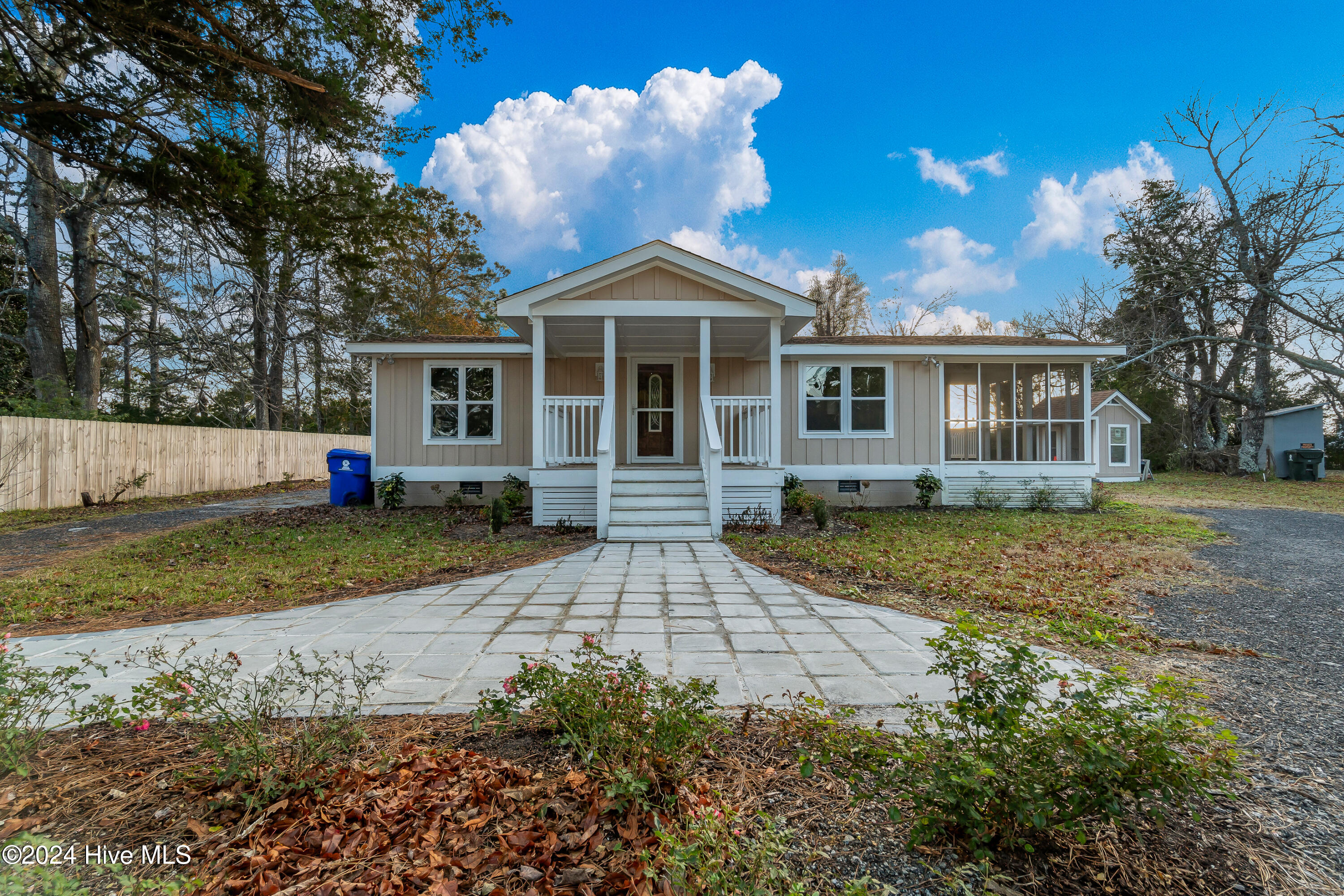 108 Park Avenue Property Photo 1