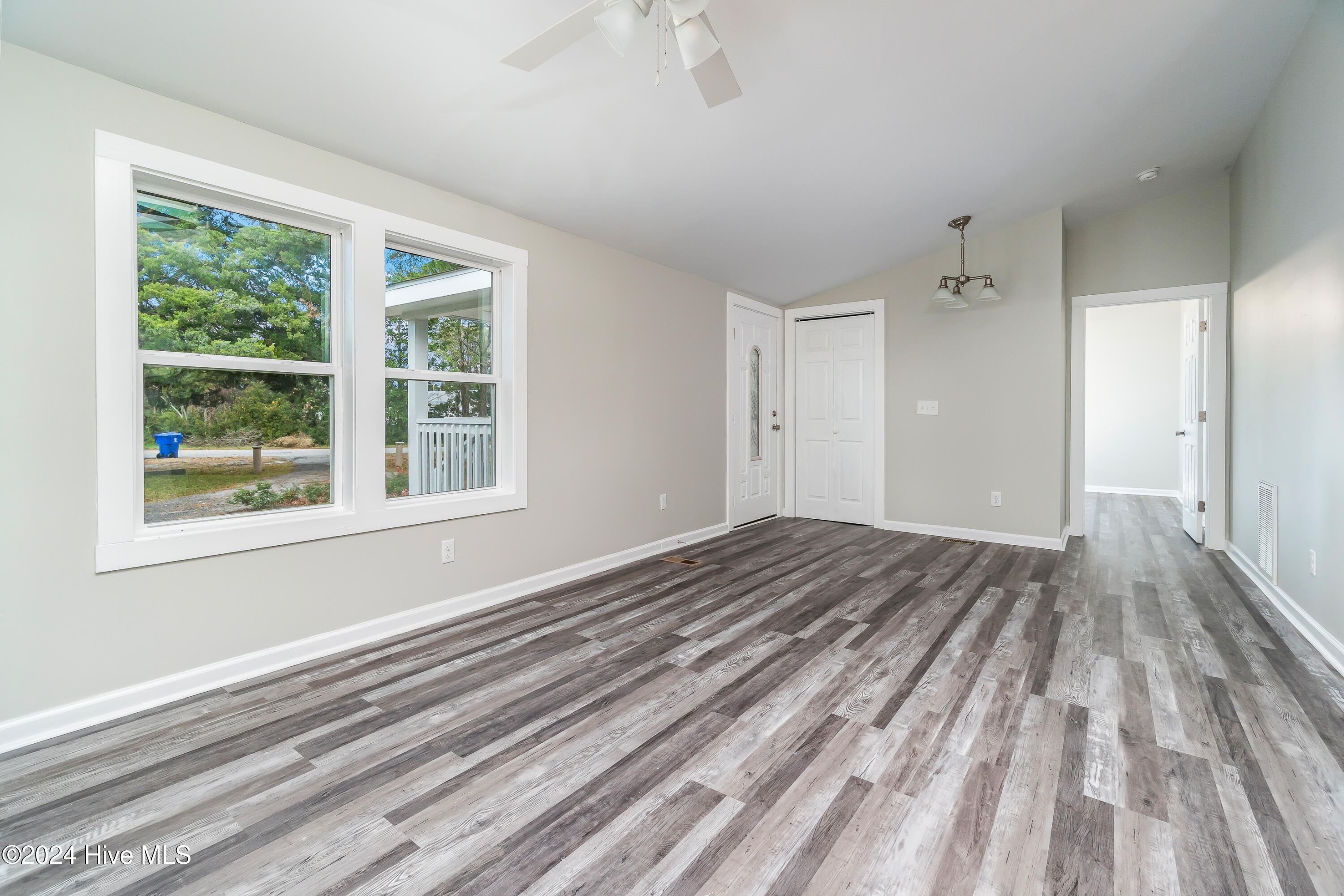 108 Park Avenue Property Photo 4