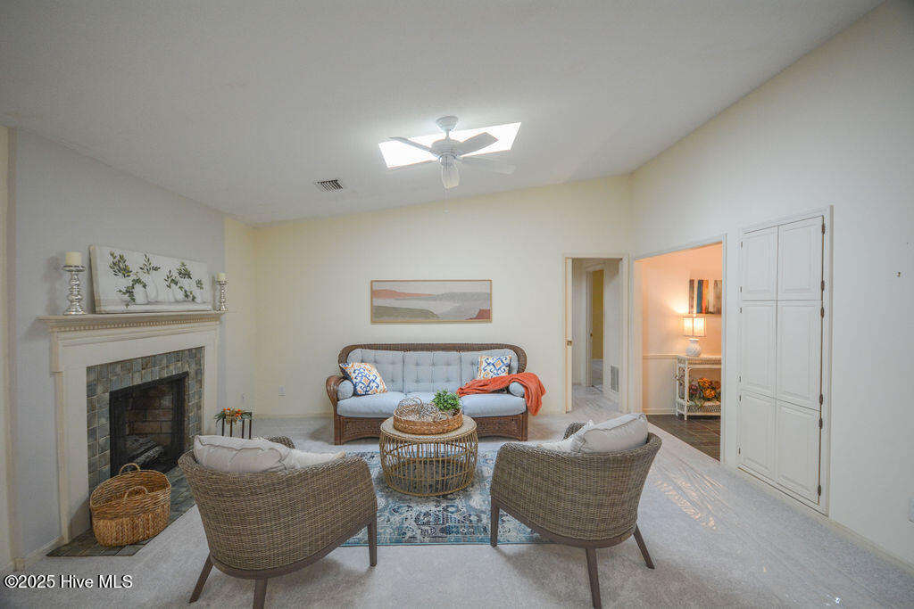 190 Westchester Circle Property Photo 8