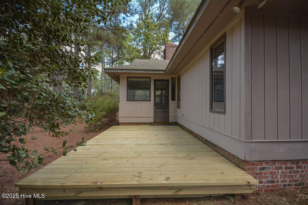 190 Westchester Circle Property Photo 43