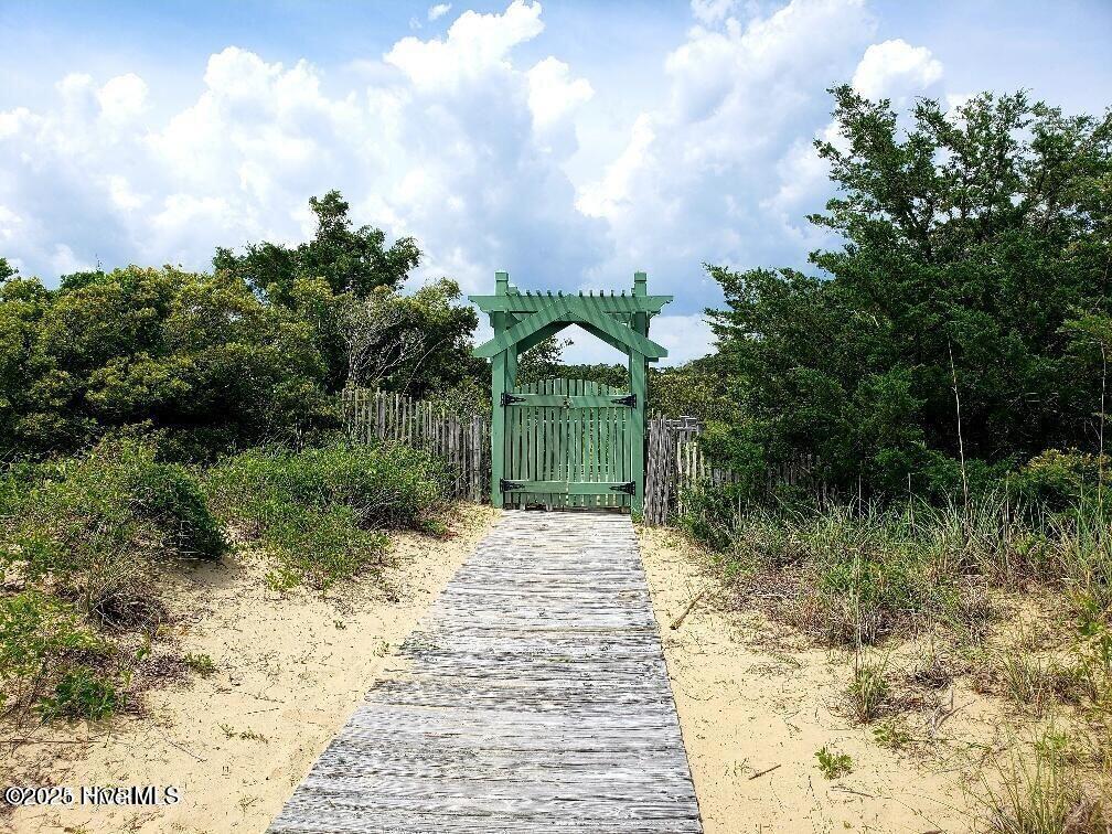 1035 Tide Ridge Drive Property Photo 15