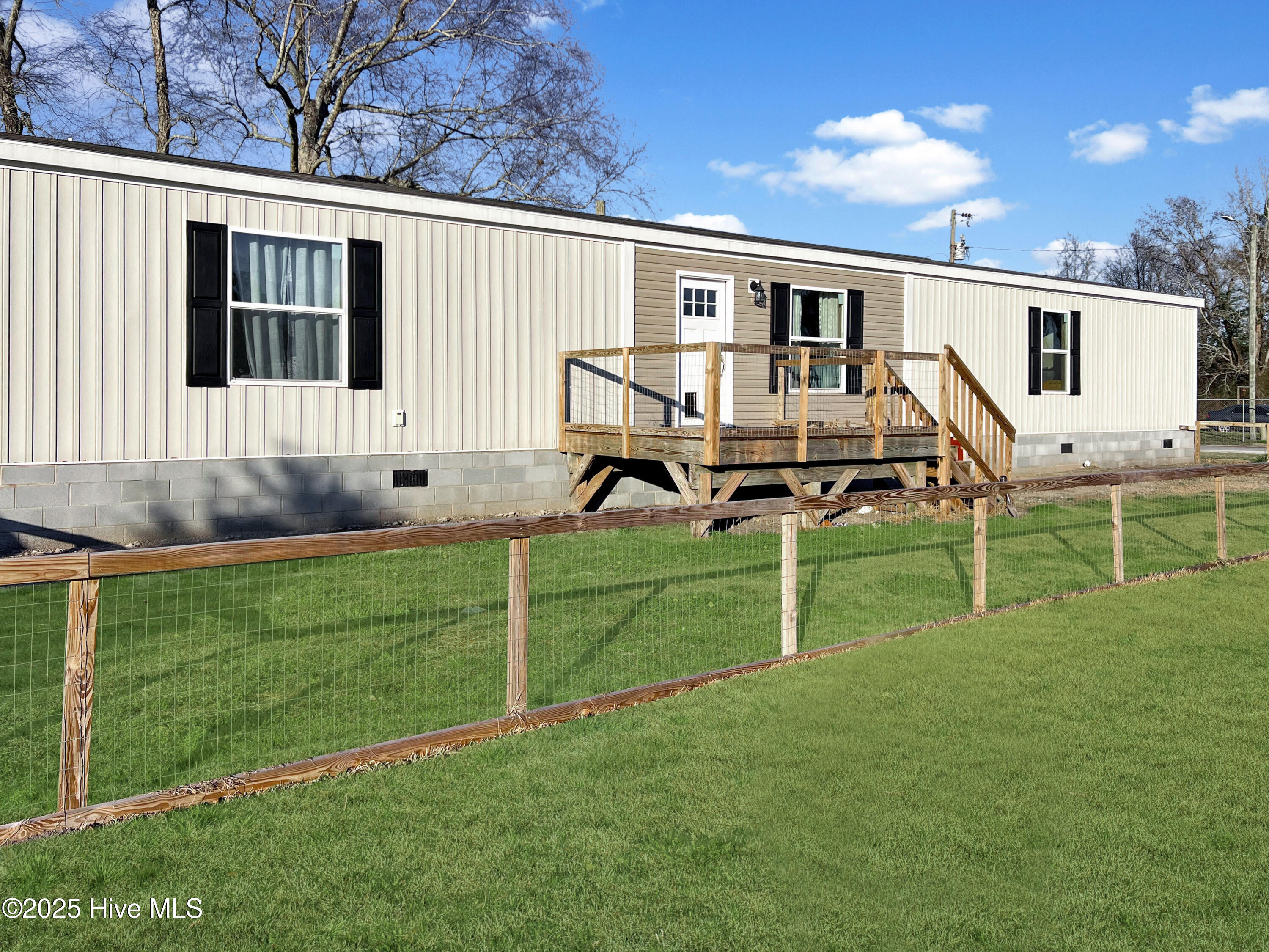 119 Mable Street Property Photo 2
