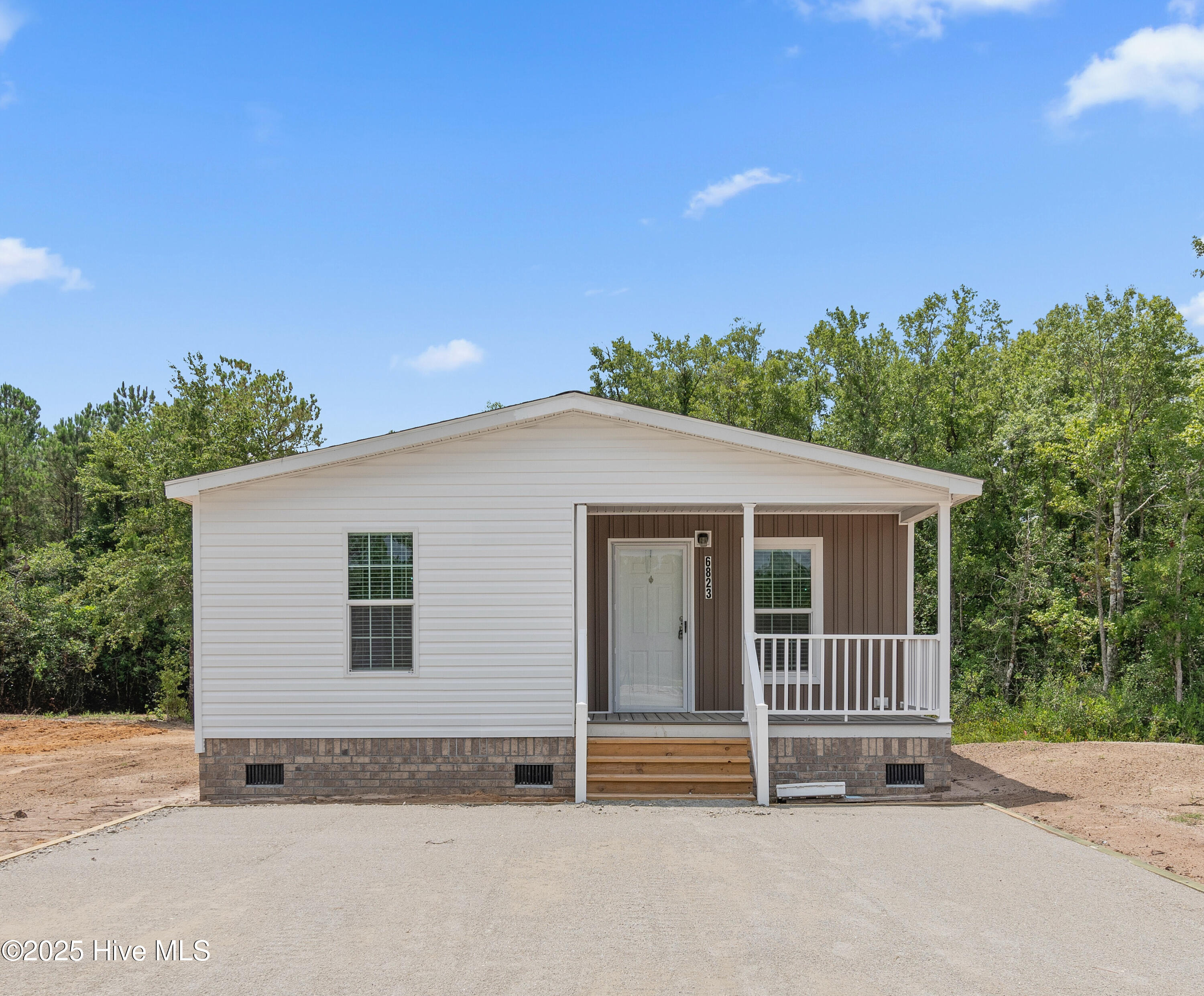 6823 Lewis Drive Property Photo 24