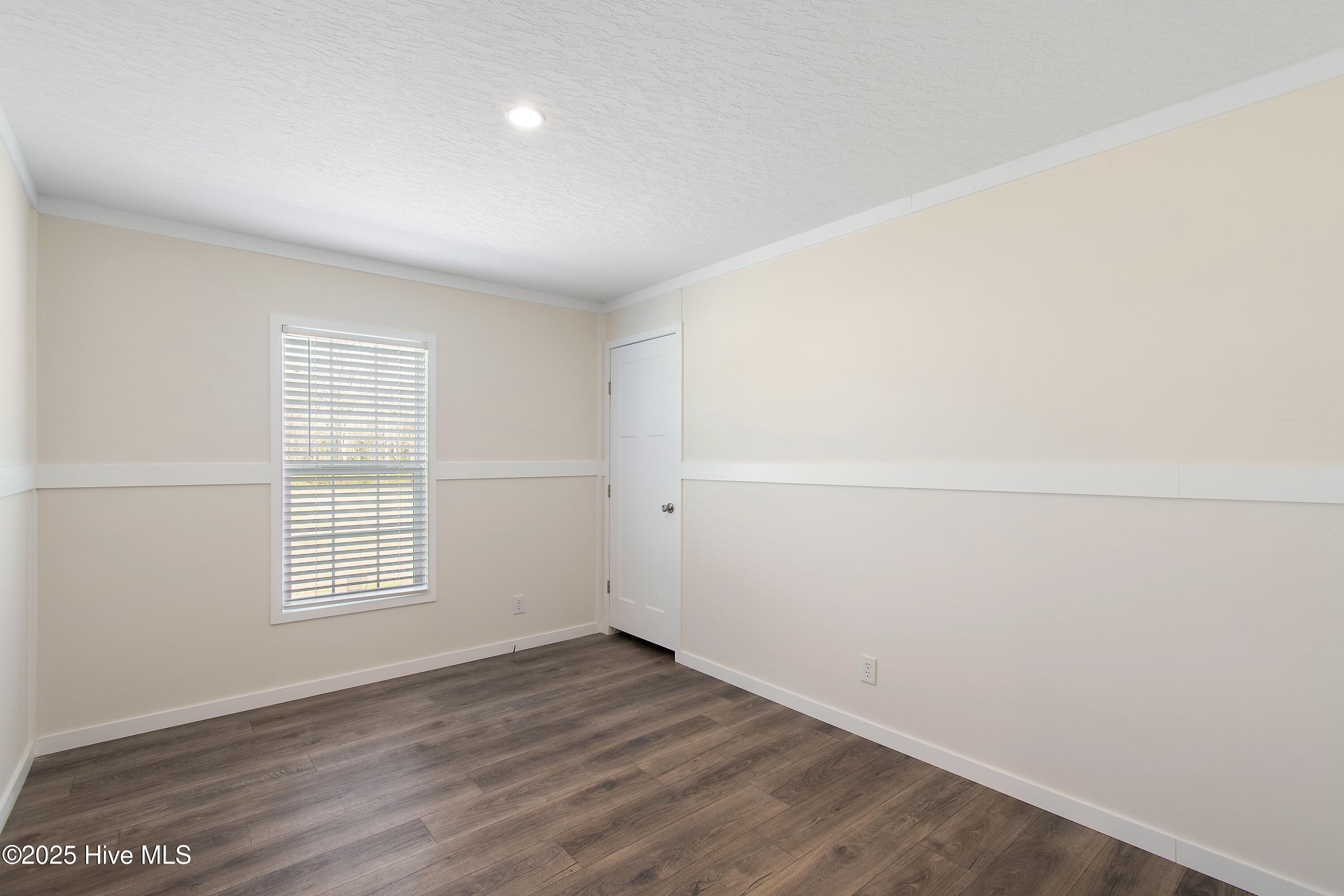 6801 Lewis Drive Property Photo 14