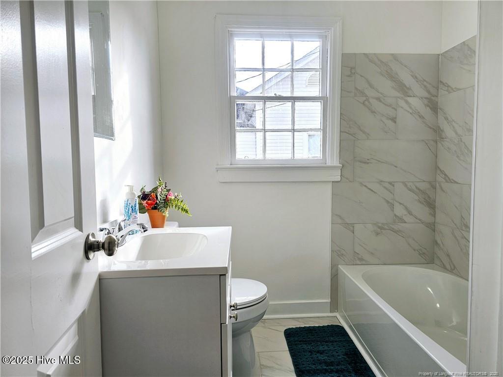 307 S Thompson Street Property Photo 8