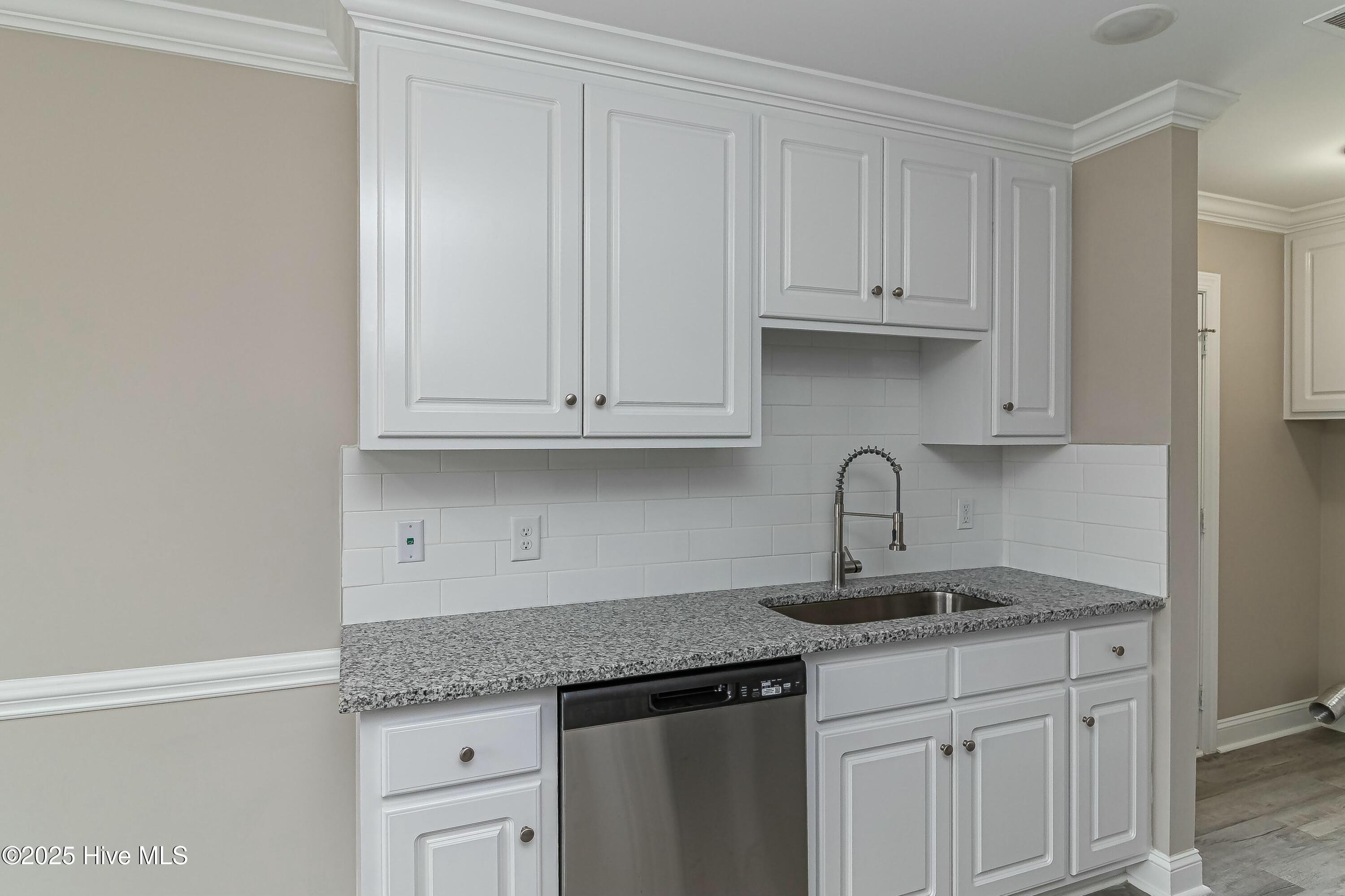 3407 Cranberry Ridge Drive Property Photo 7