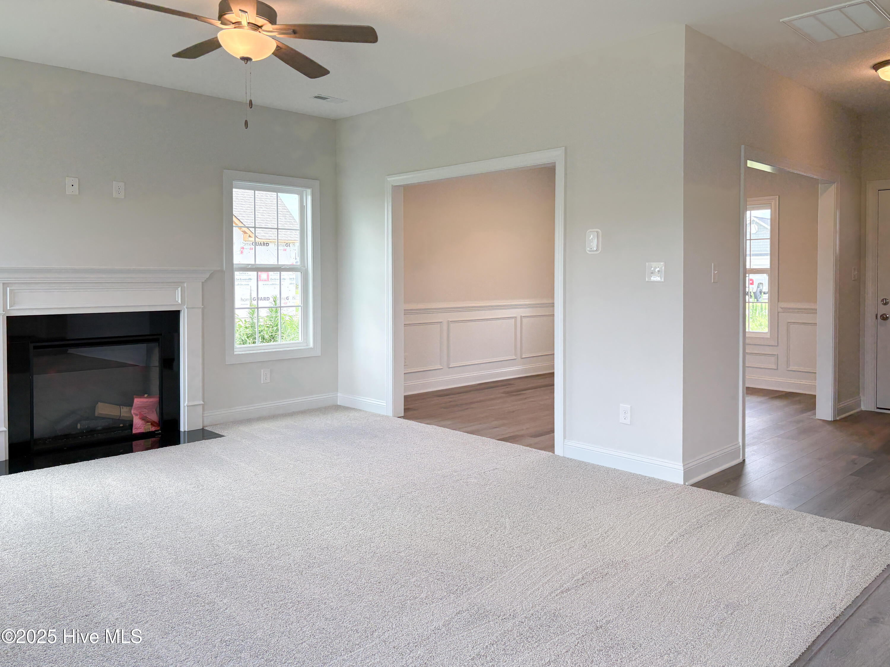 800 Calebs Creek Court Property Photo 9