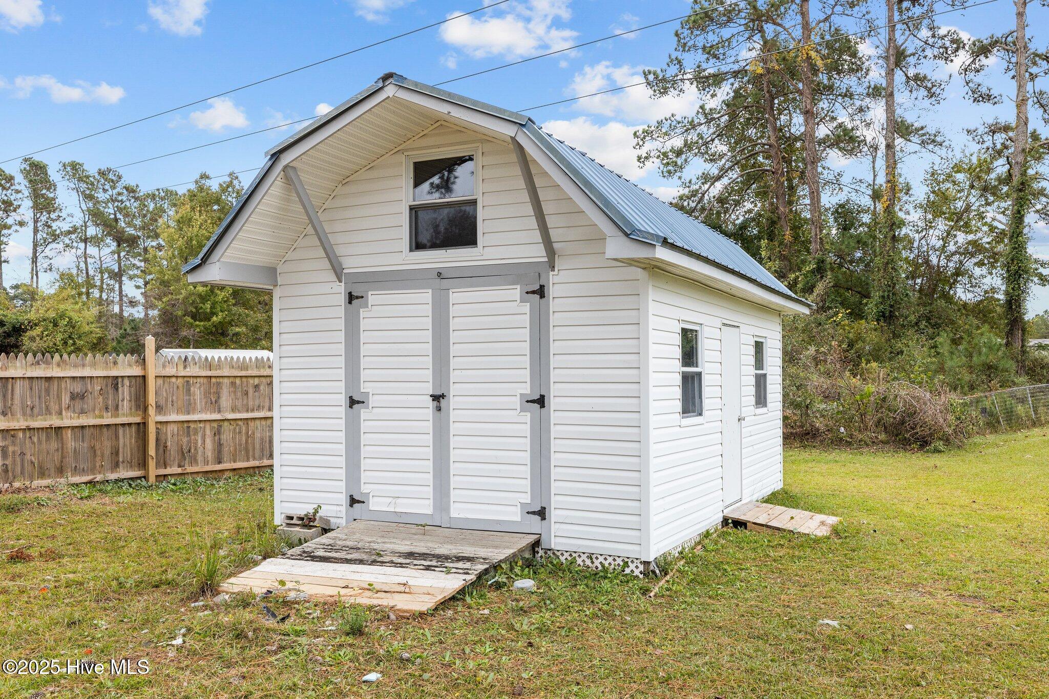809 Garner Drive Property Photo 27