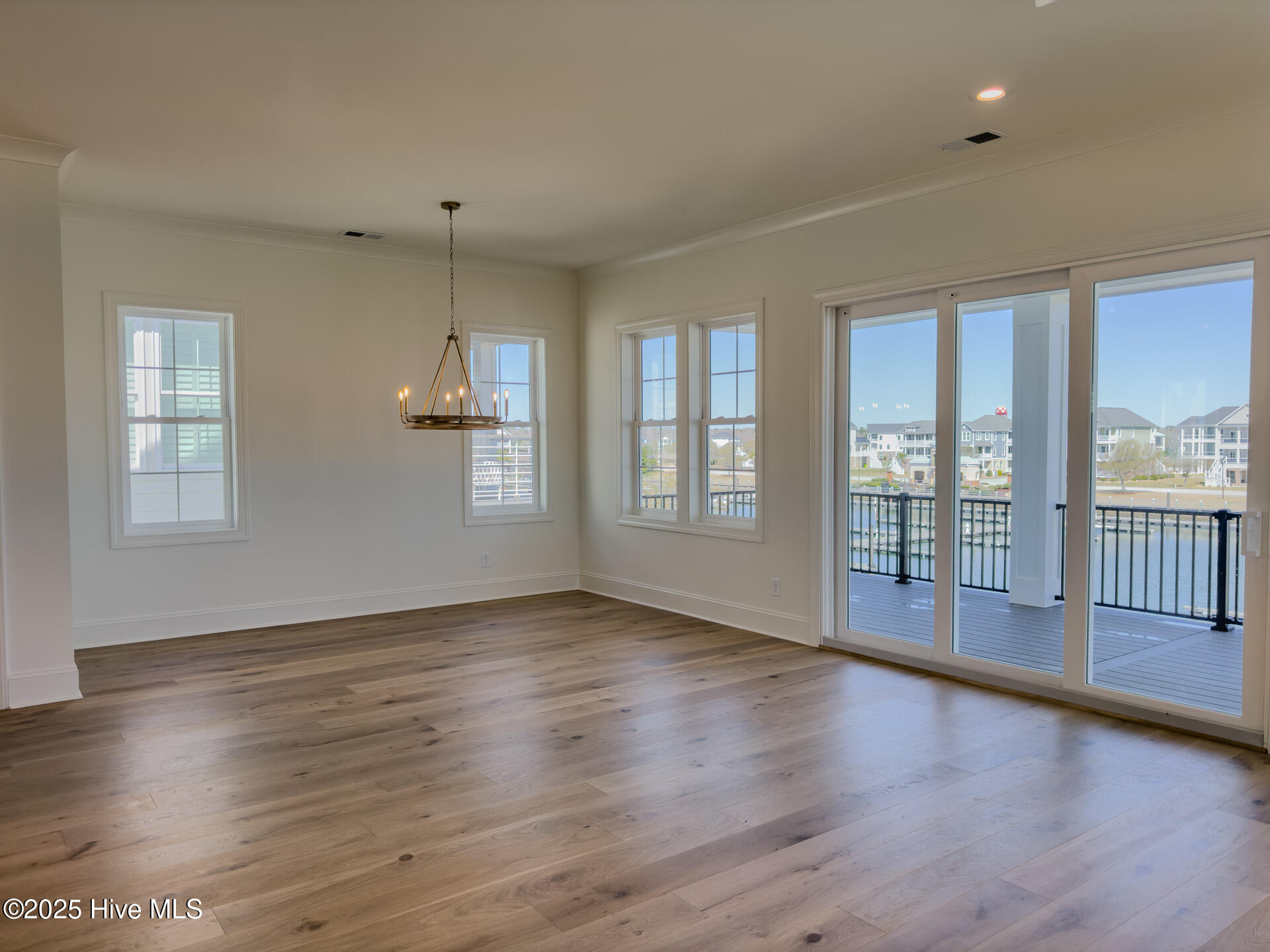 224 Back Street Property Photo 9