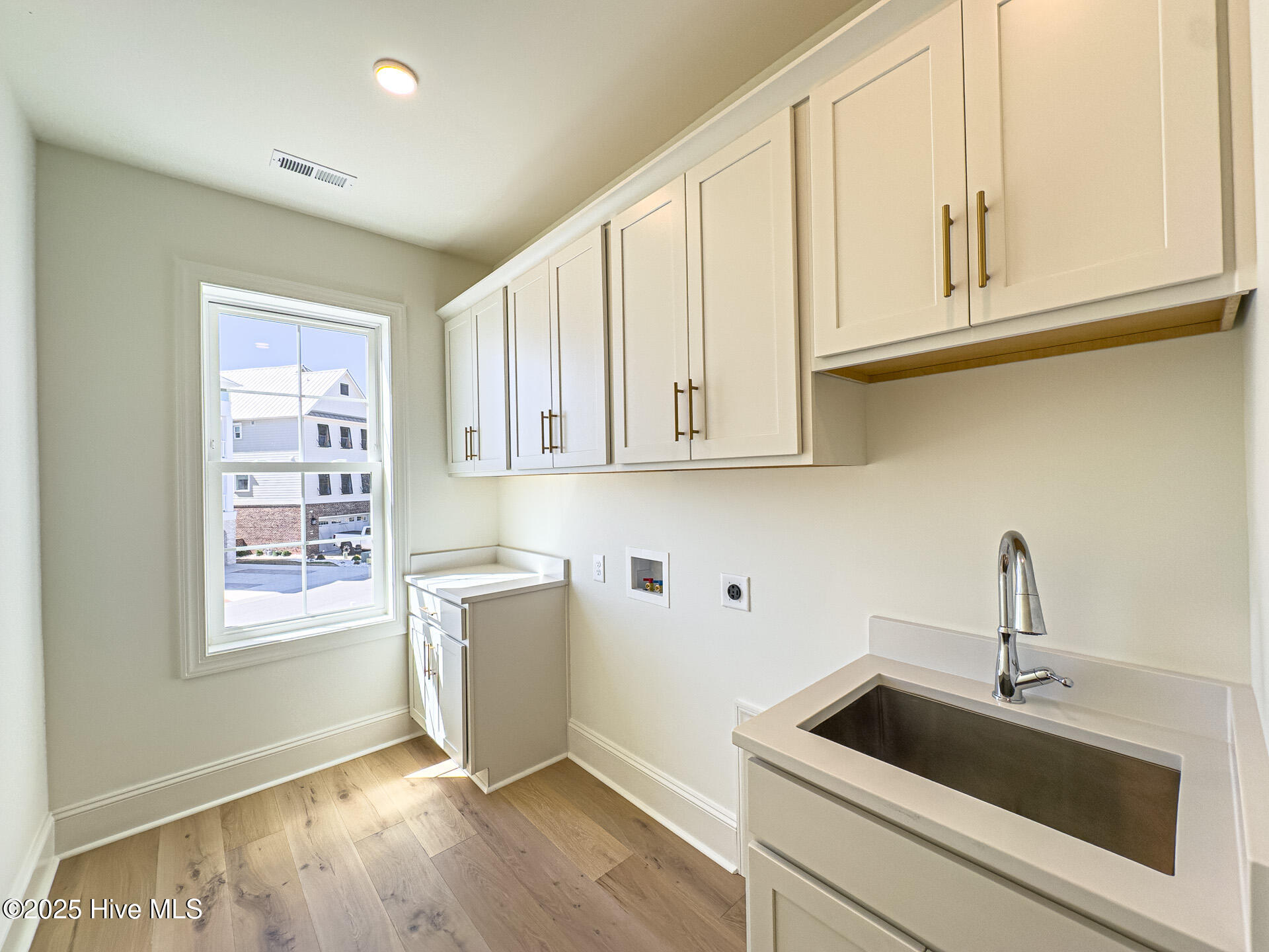 224 Back Street Property Photo 16