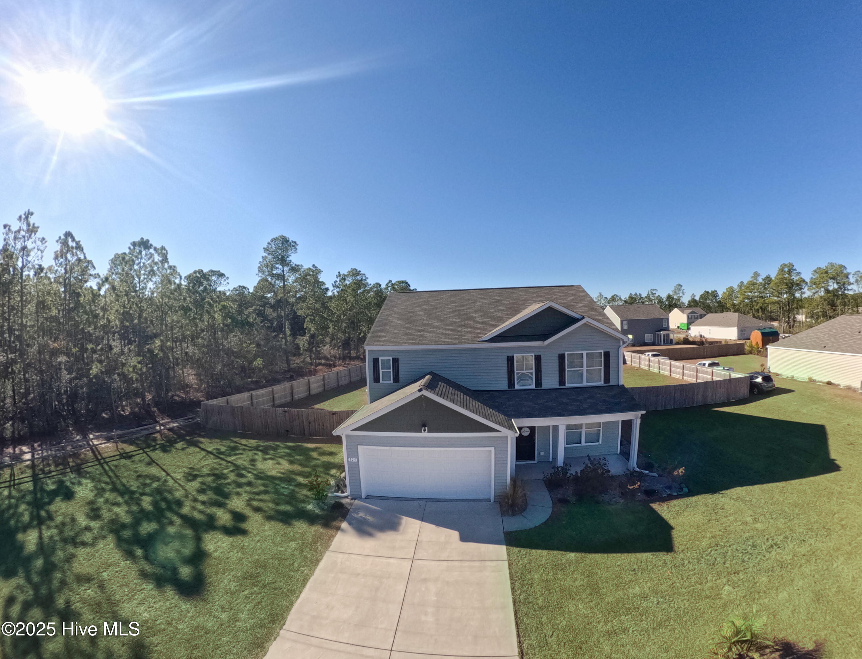 525 Pinecrest Street Property Photo 5