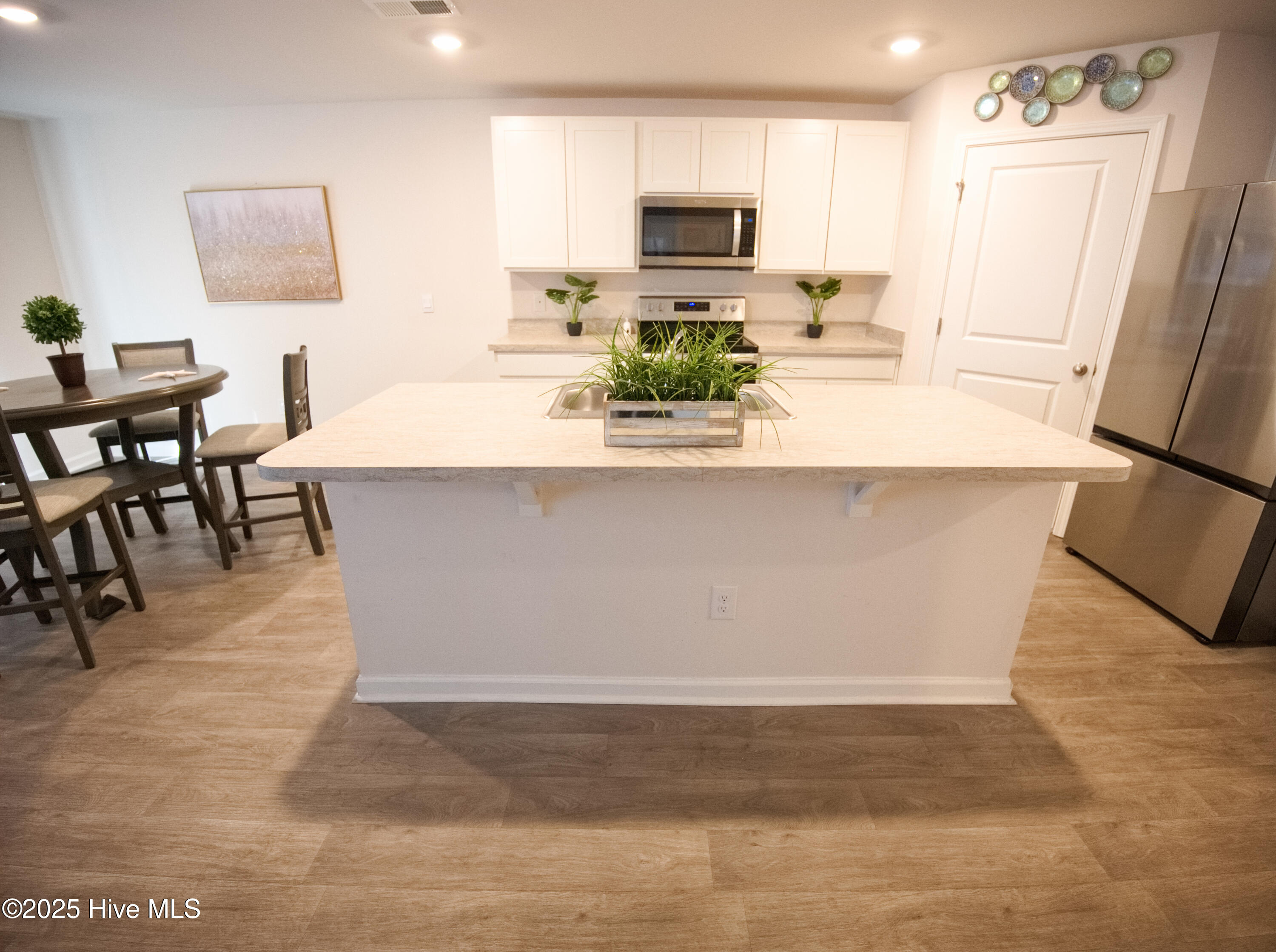 525 Pinecrest Street Property Photo 19