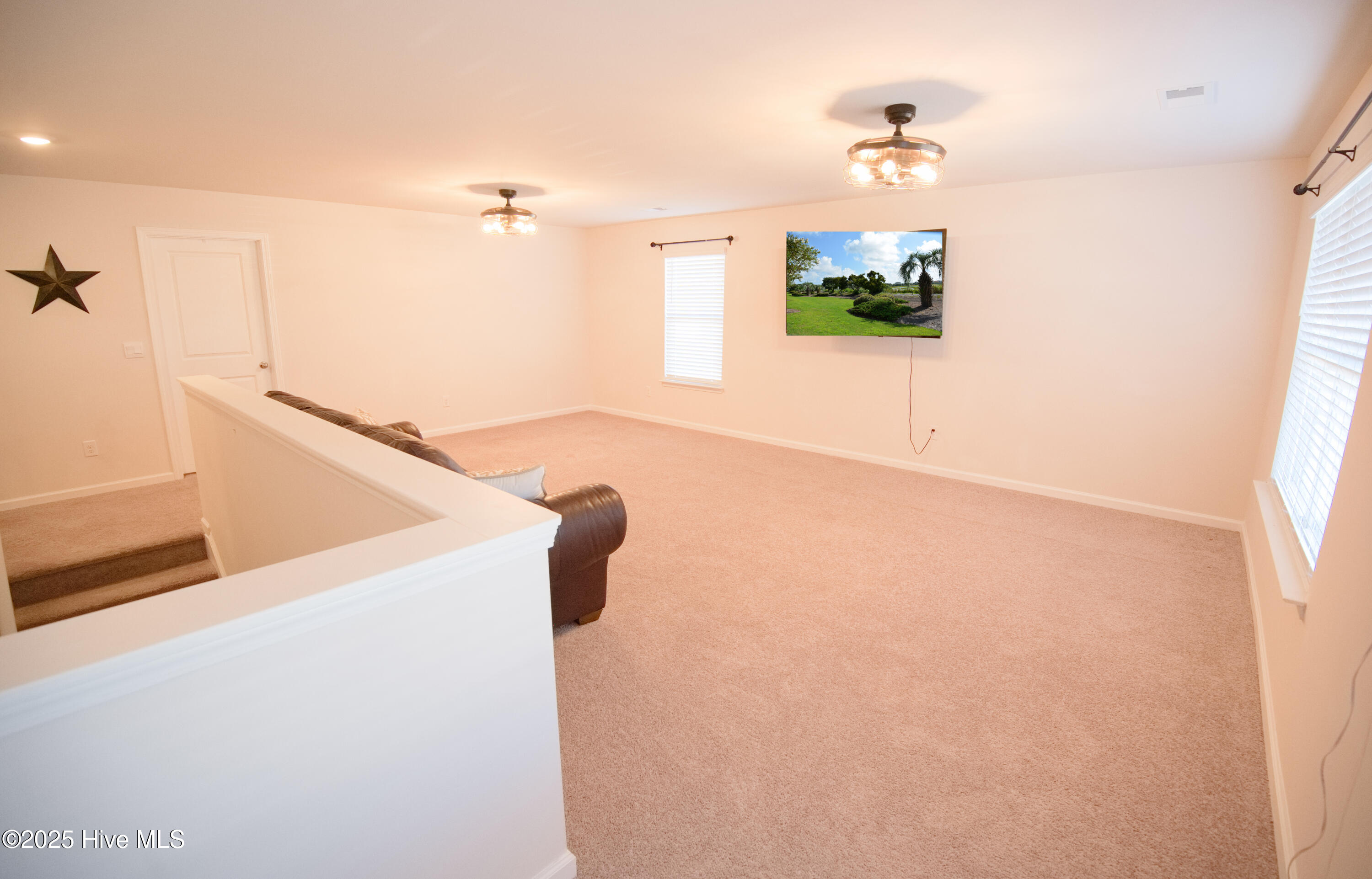 525 Pinecrest Street Property Photo 39