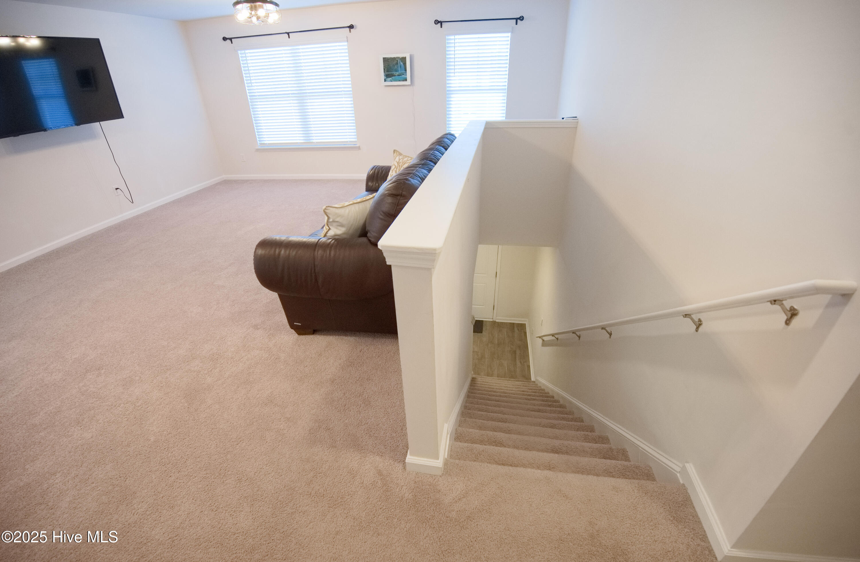 525 Pinecrest Street Property Photo 42