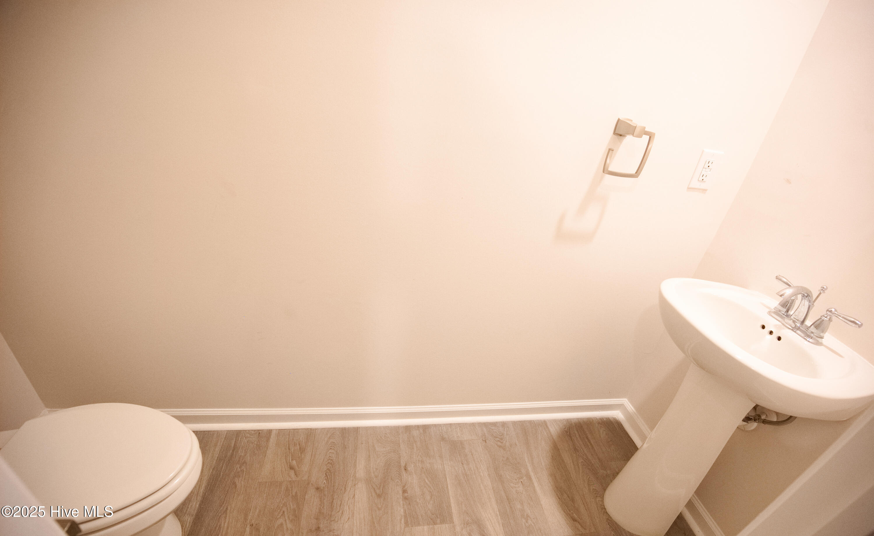 525 Pinecrest Street Property Photo 57