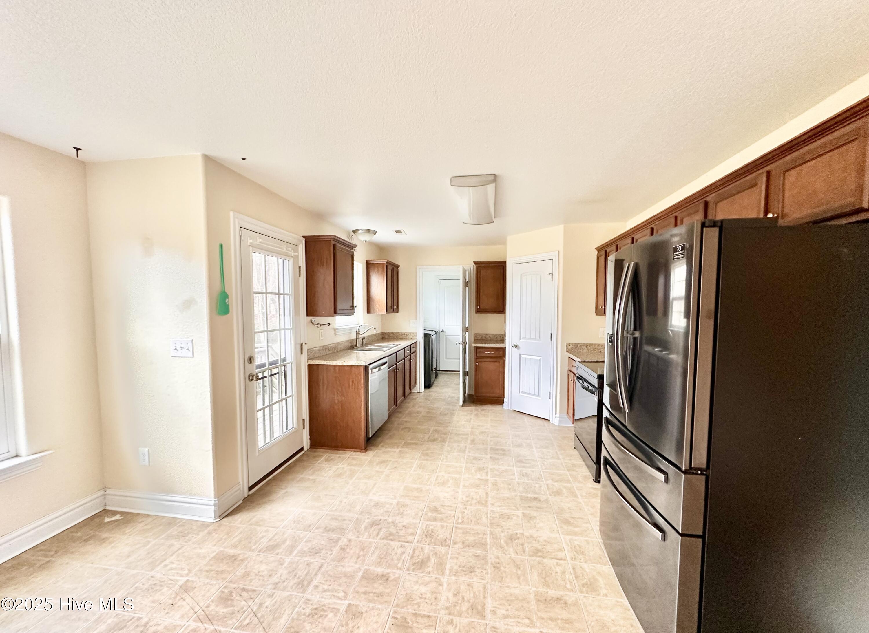 107 Clearwood Drive Property Photo 18